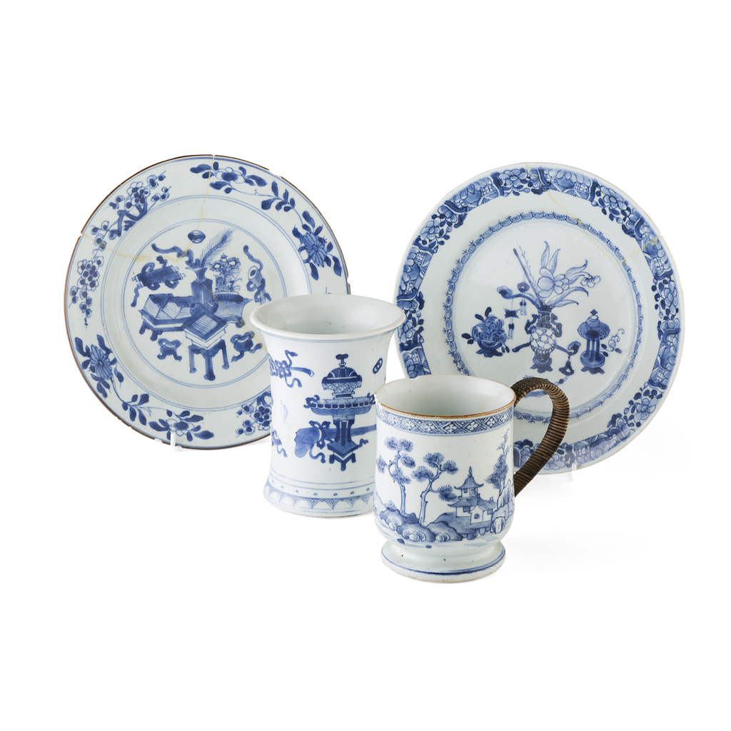COLLECTION OF BLUE AND WHITE EXPORT PORCELAIN