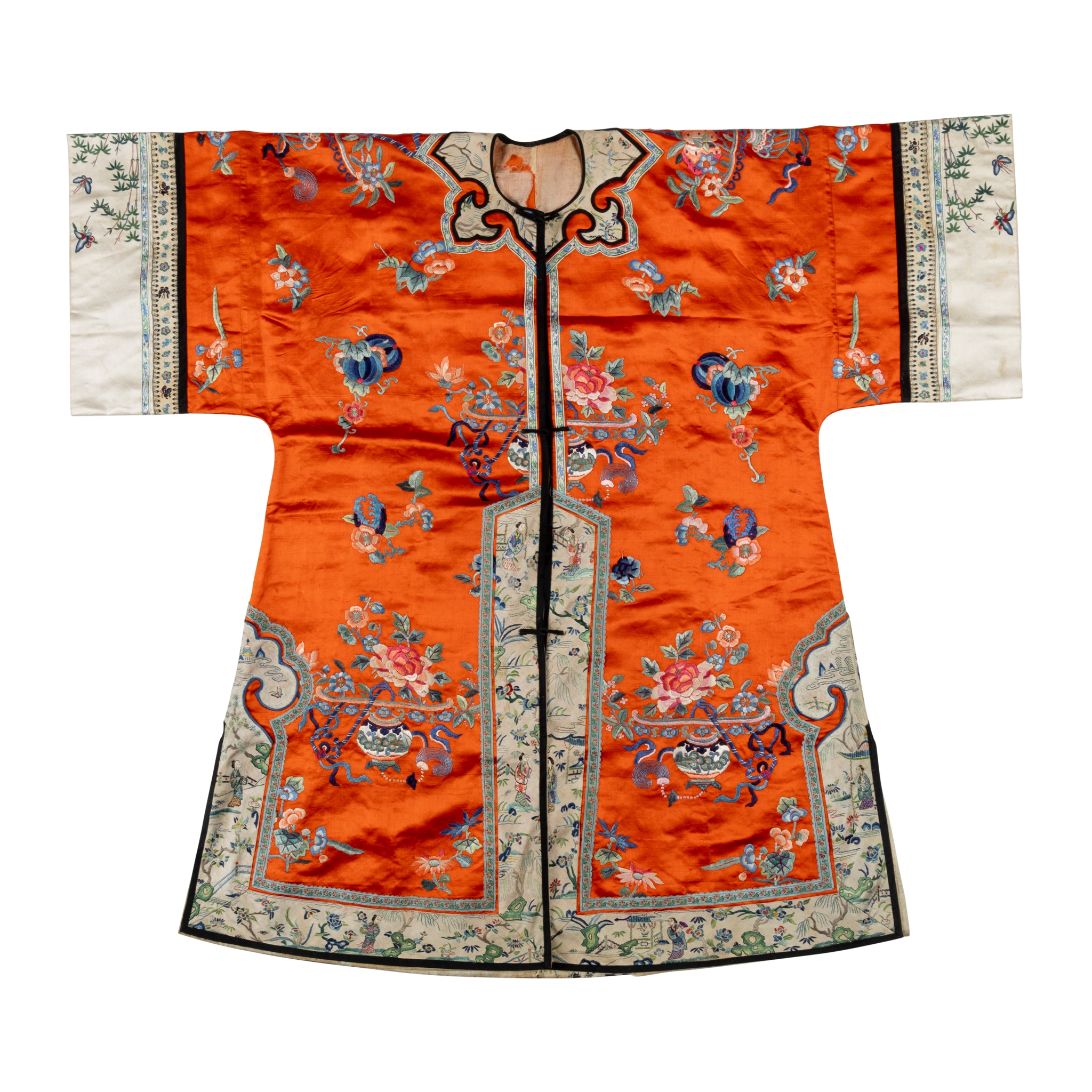 CHINESE ORANGE-GROUND SILK EMBROIDERED LADY'S ROBE
