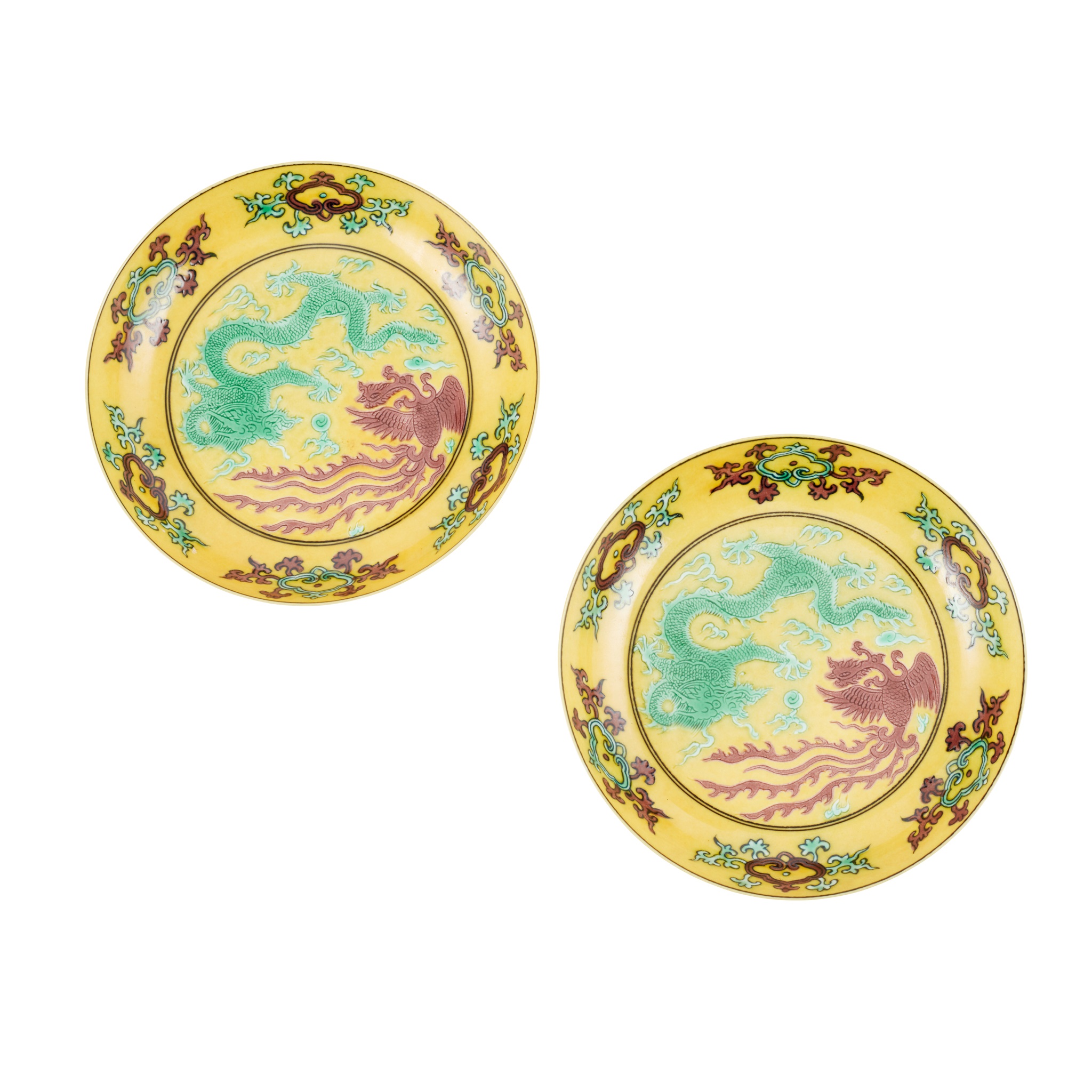 PAIR OF YELLOW-GROUND WITH GREEN AND AUBERGINE ENAMELLED 'DRAGON AND PHOENIX' SAUCERS