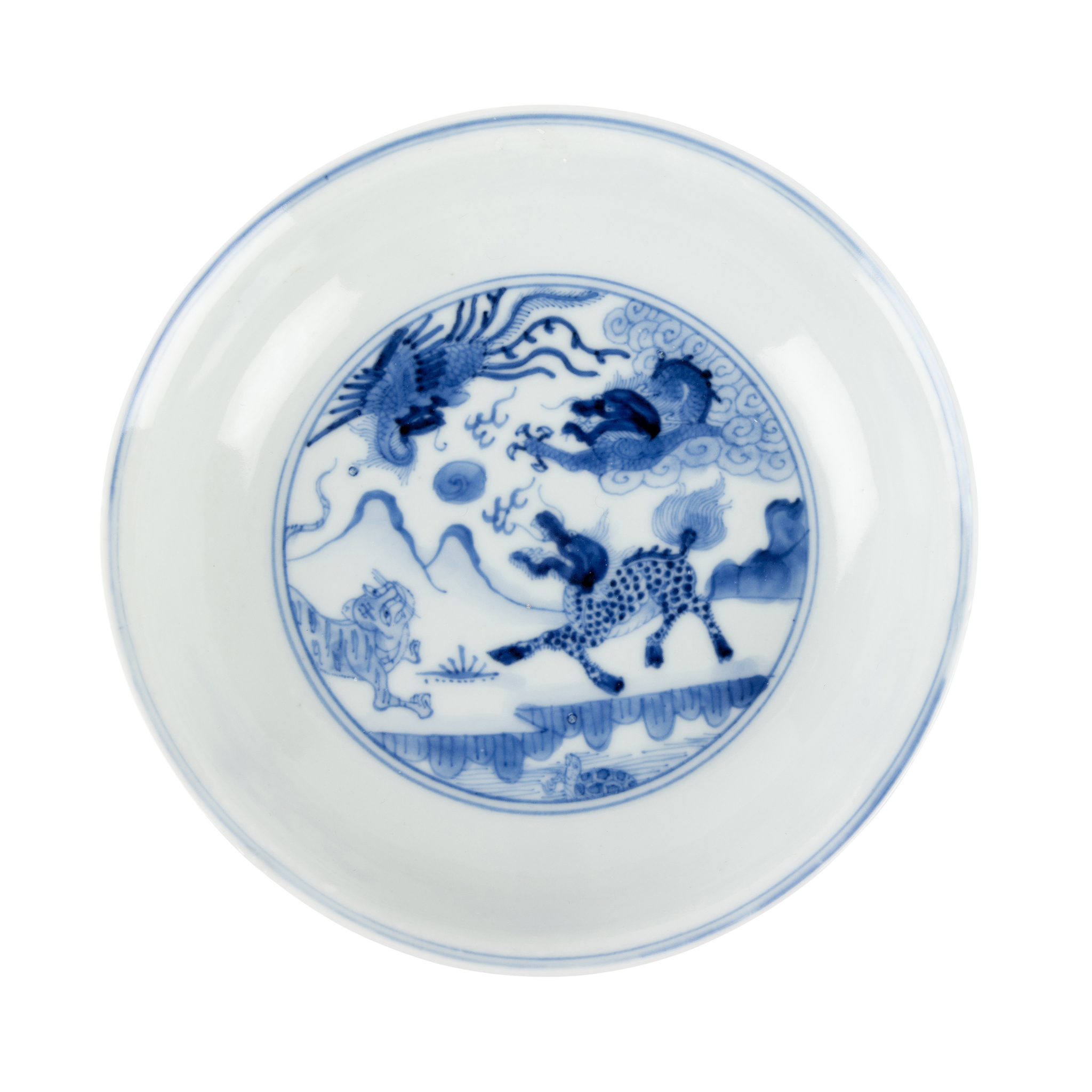 CHINESE BLUE AND WHITE 'FIVE AUSPICIOUS CREATURES' DISH