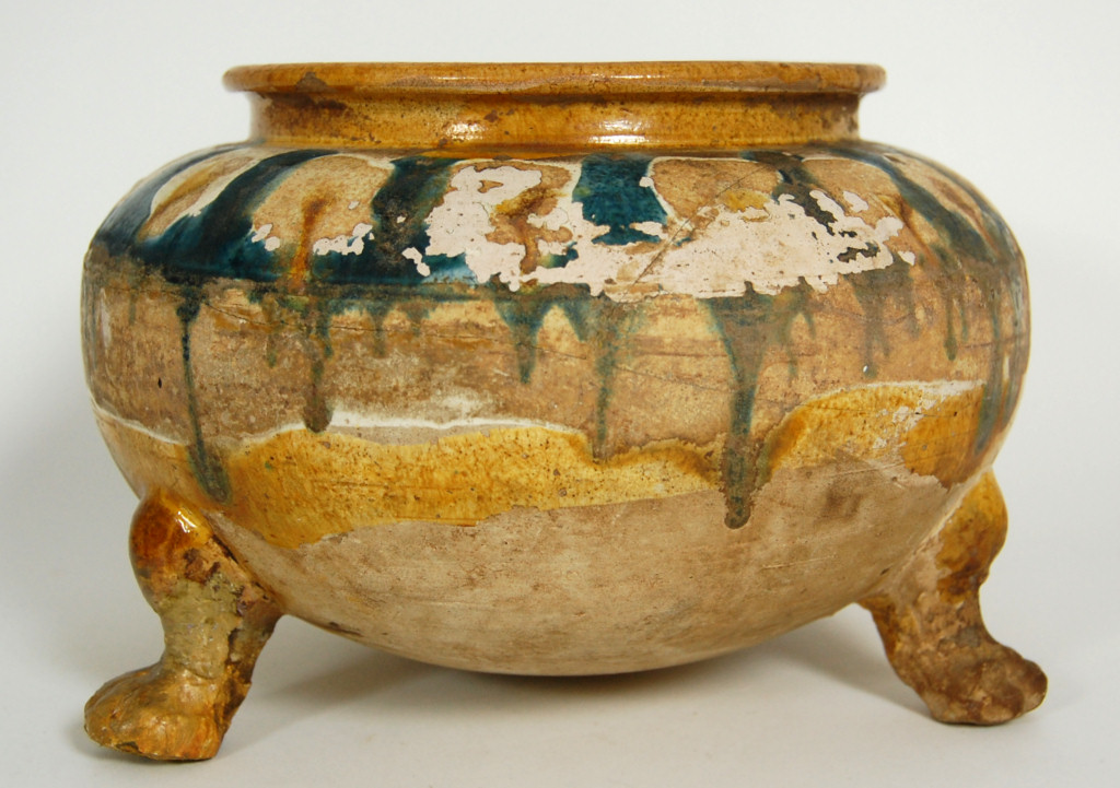 LARGE CHINESE SANCAI CENSER OR BOWL