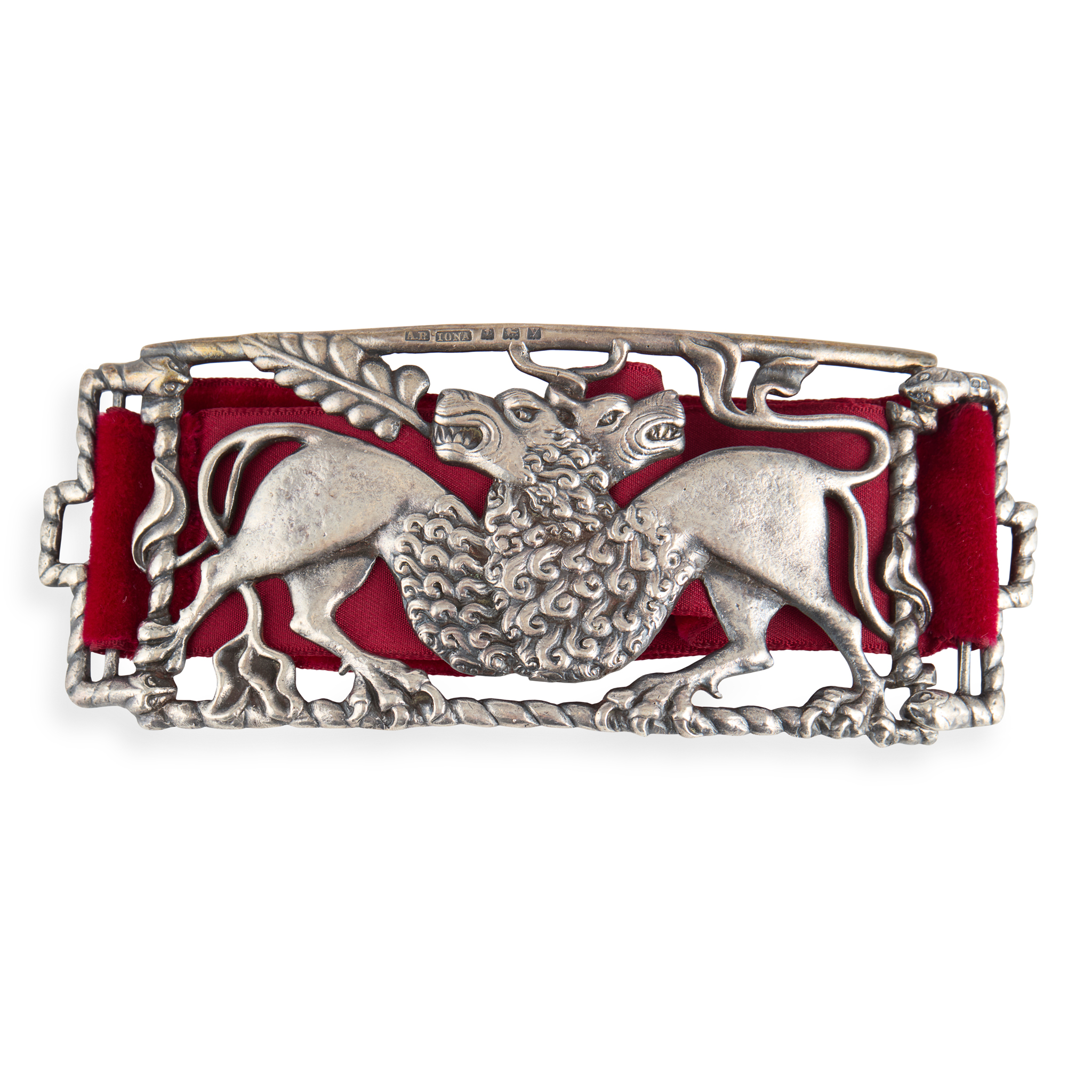 IONA - A LARGE SCOTTISH PROVINCIAL BELT BUCKLE