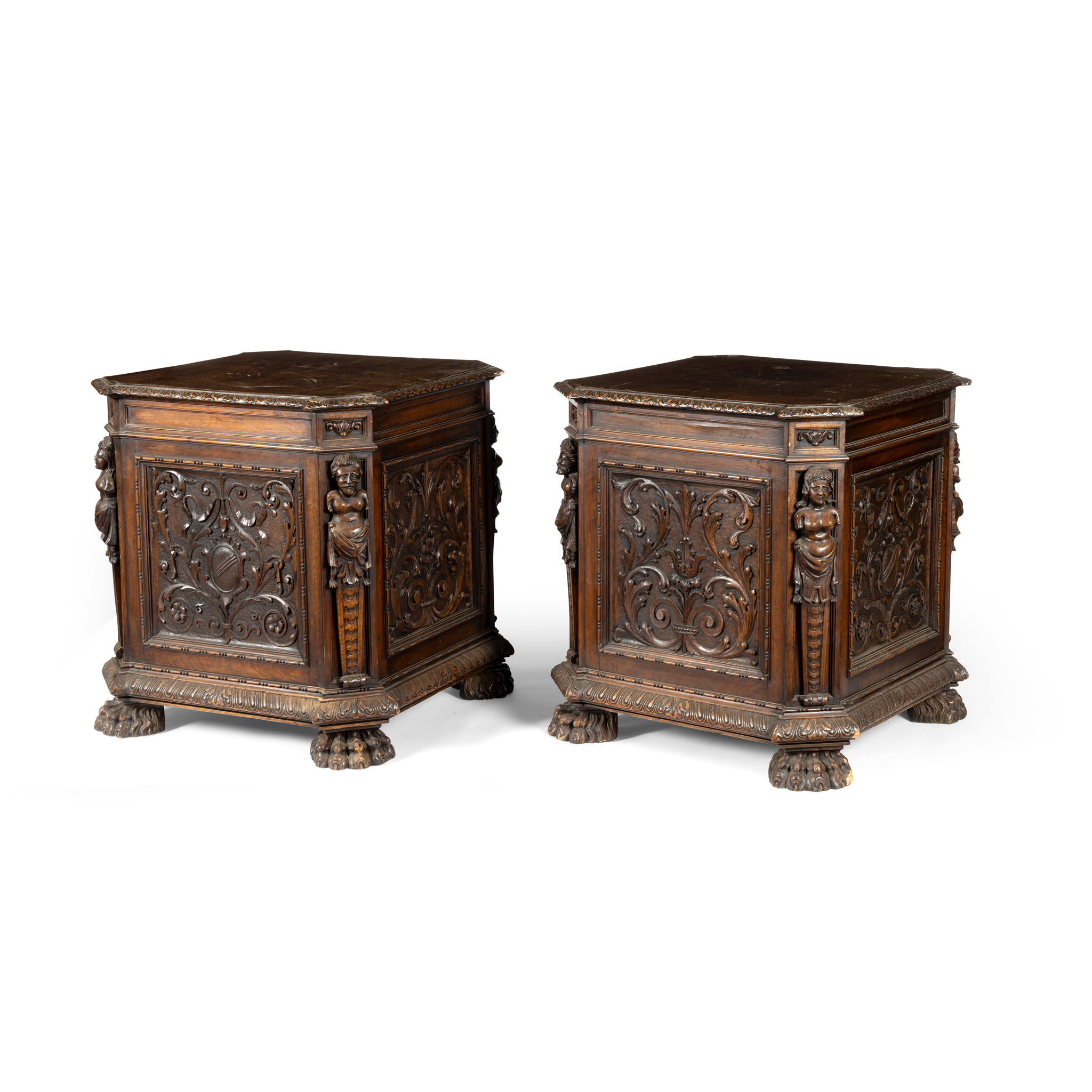 A PAIR OF RENAISSANCE REVIVAL PEDESTALS
