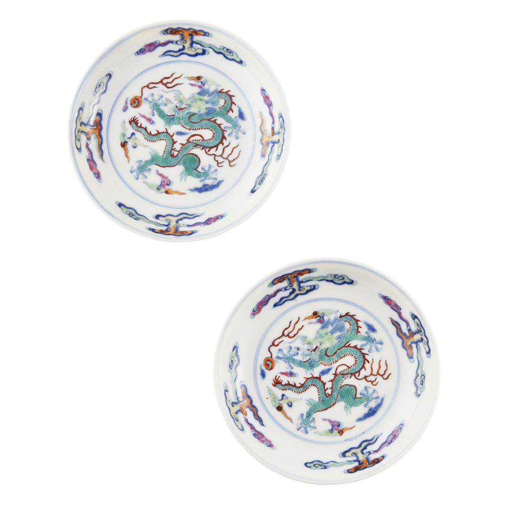 PAIR OF DOUCAI 'DRAGON' SAUCERS