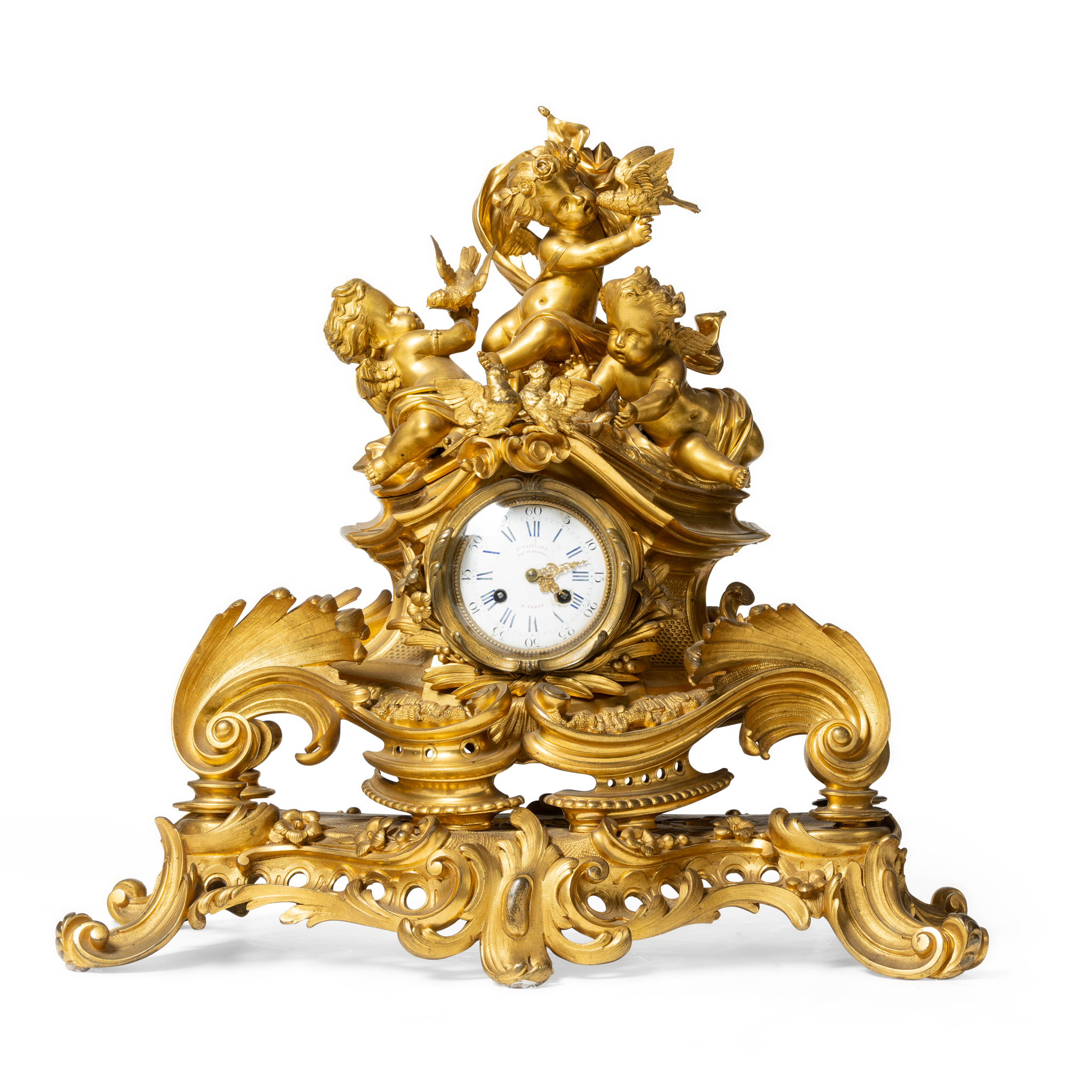 A FRENCH GILT BRONZE MANTEL CLOCK
