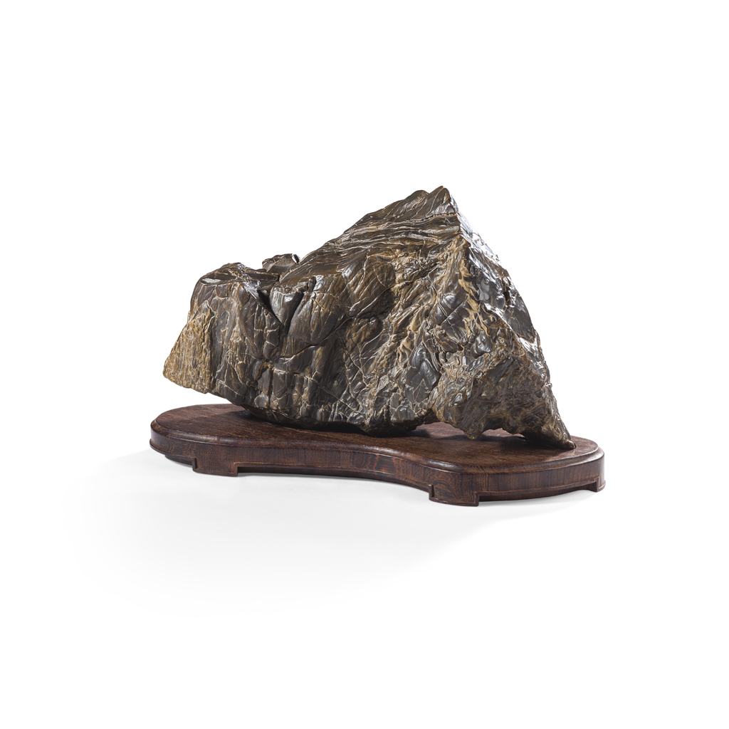 PETRIFIED WOOD BOULDER-FORM SCHOLAR'S ROCK