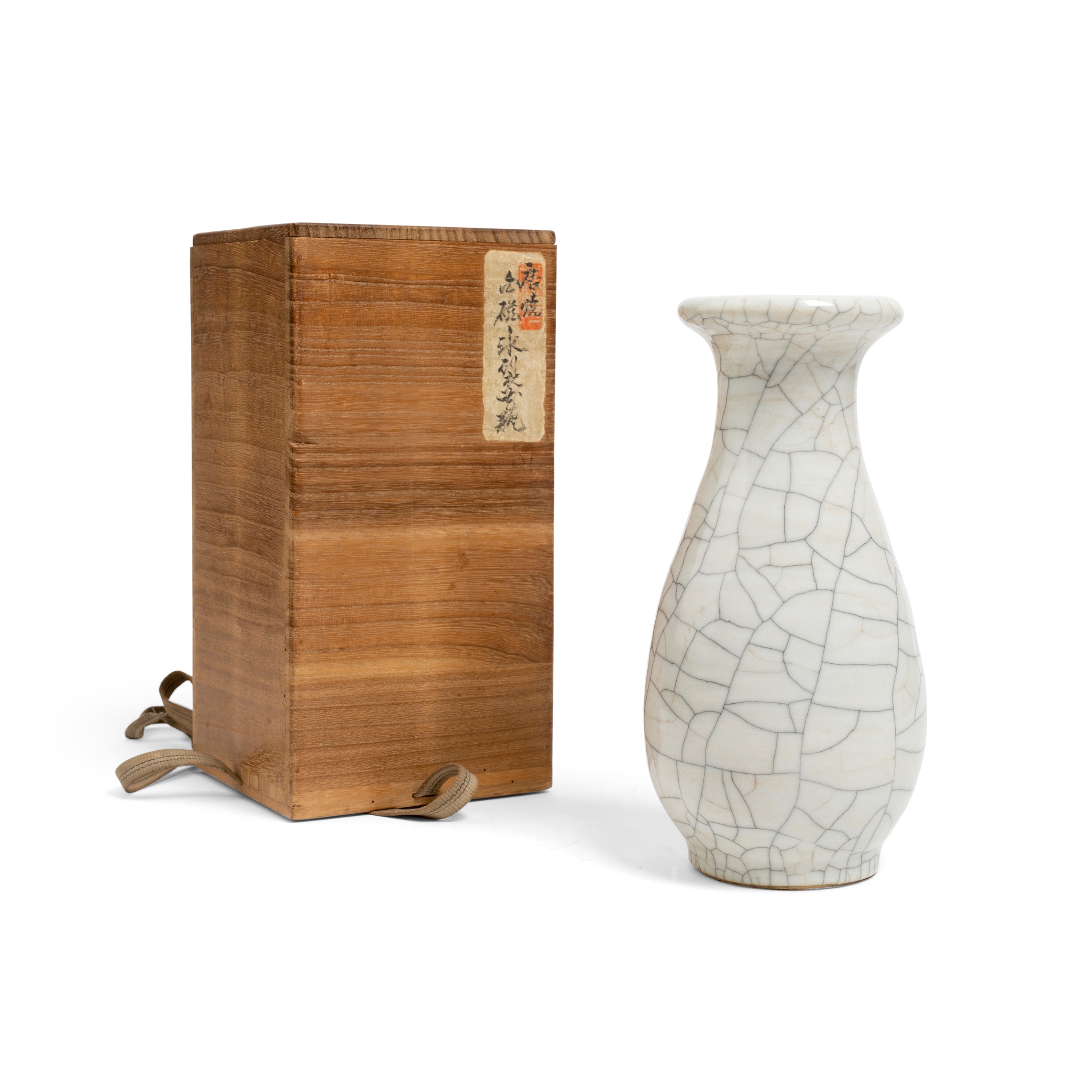 GE-TYPE CRACKLE-GLAZED VASE