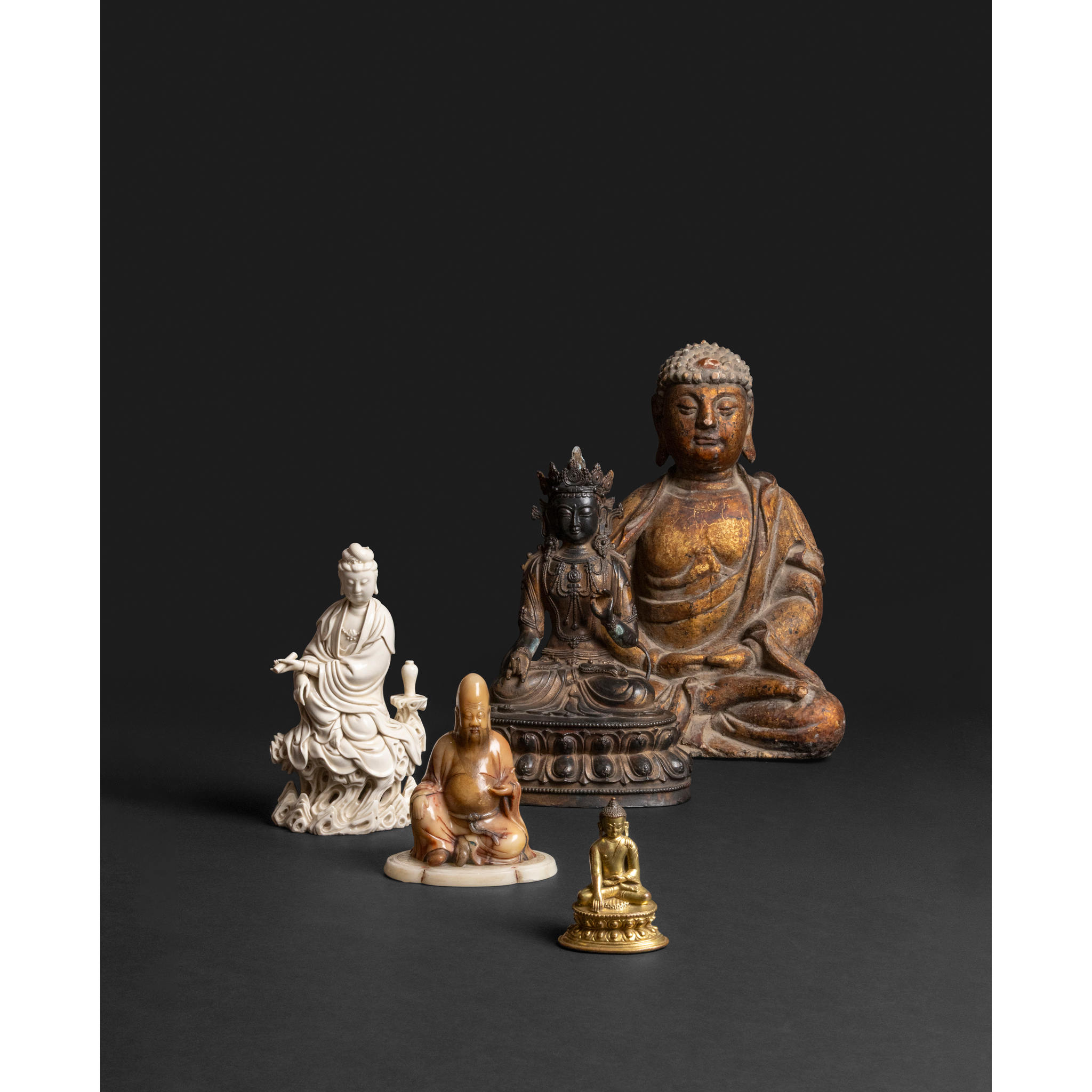 Past auction: TIBETAN GILT-BRONZE FIGURE OF SHAKYAMUNI BUDDHA MING