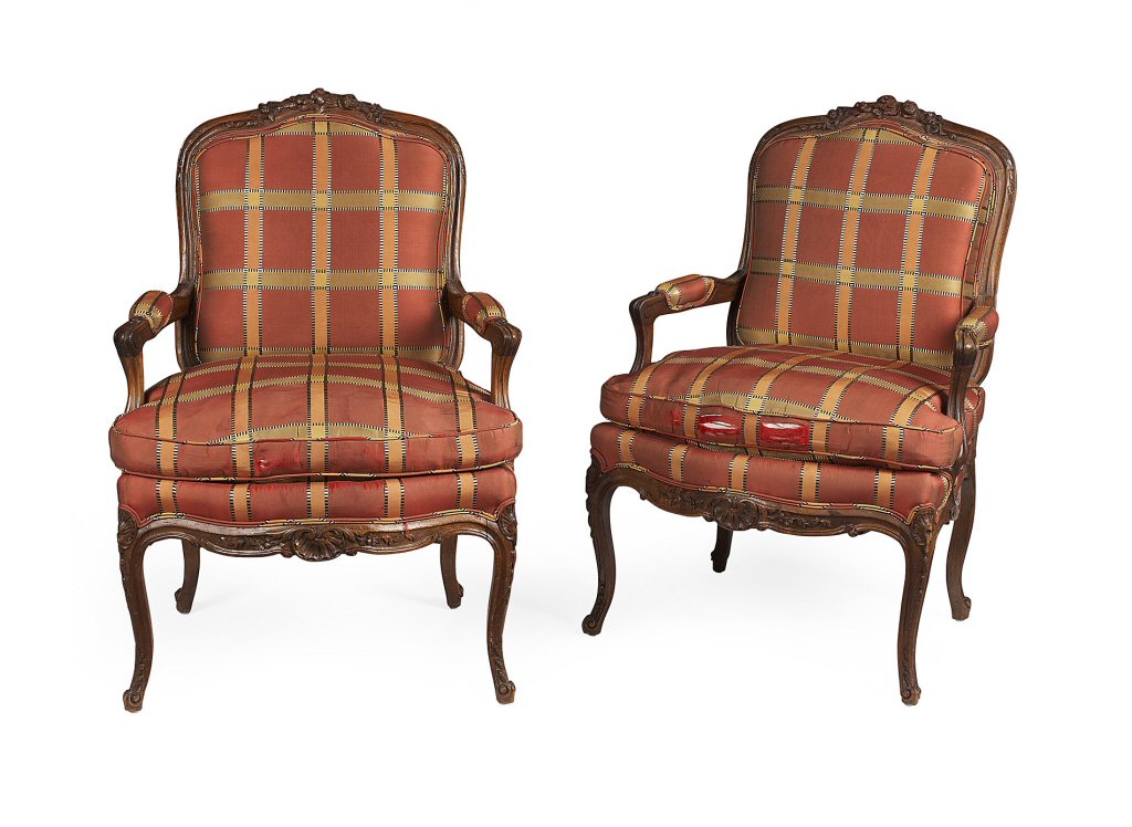 PAIR OF LOUIS XV STYLE WALNUT FAUTEUILS
