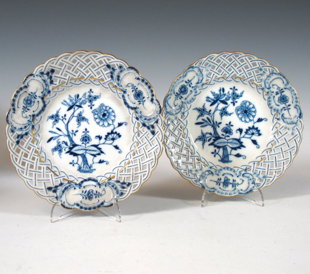 A 19th century matched Meissen 'blue onion pattern' porcelain fruit service