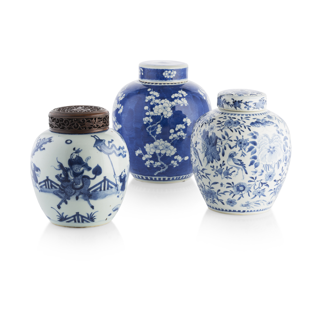 GROUP OF THREE BLUE AND WHITE GINGER JARS