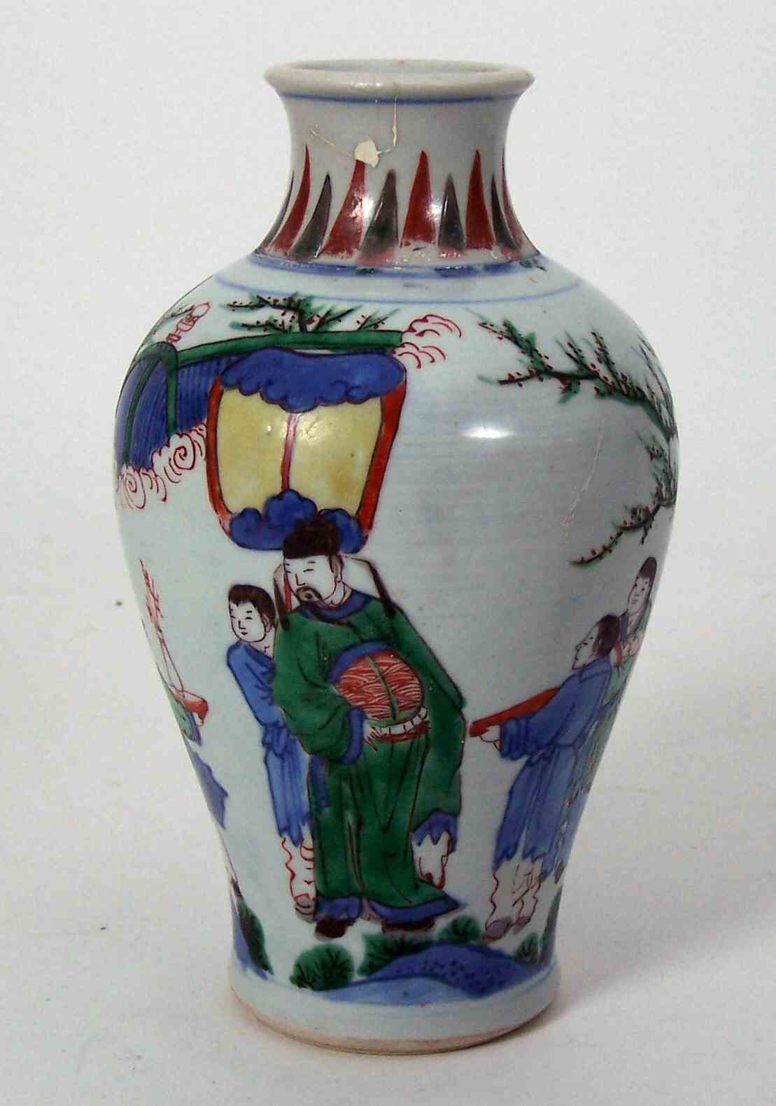 A 17th century Chinese wucai vase