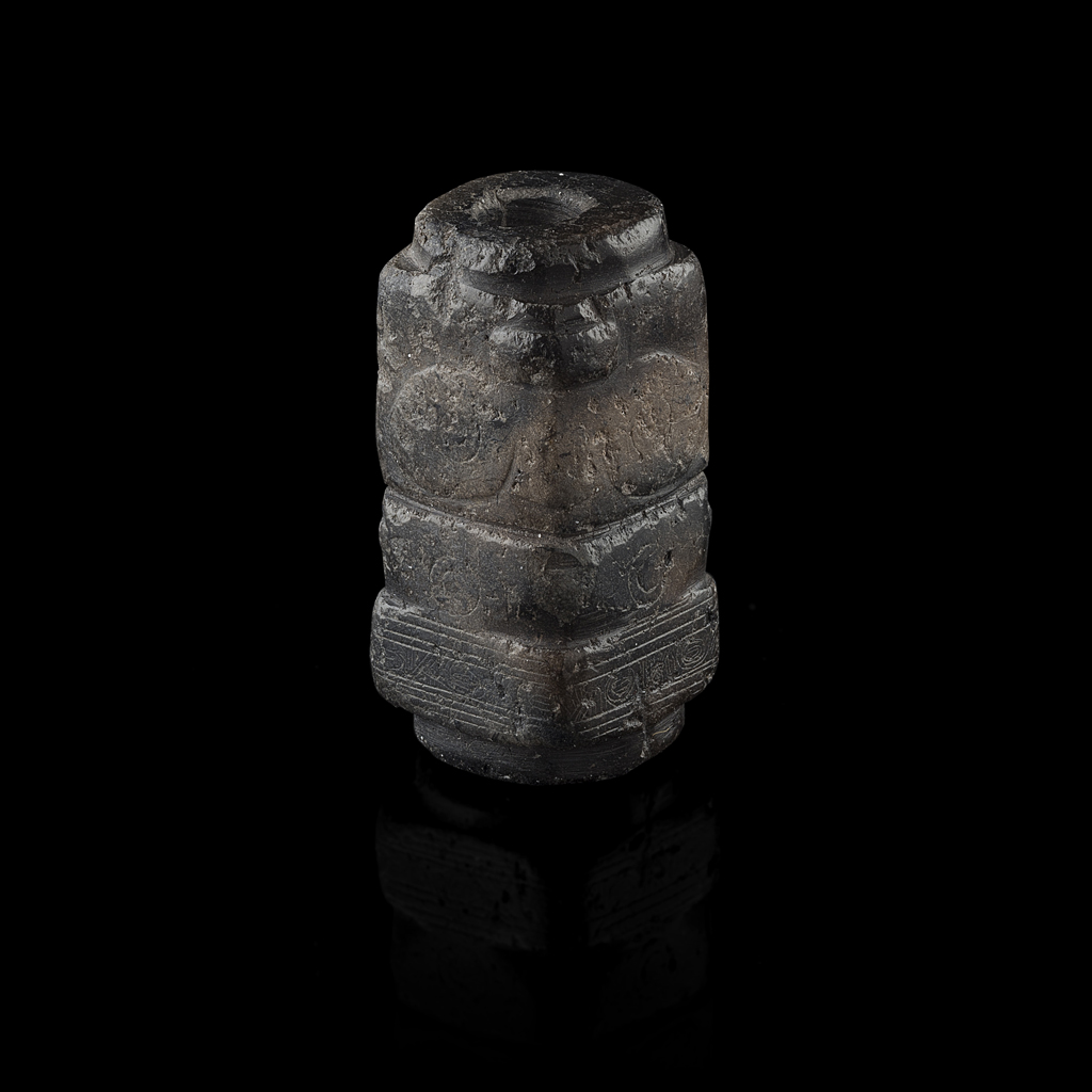 BLACK JADE CONG-FORM BEAD