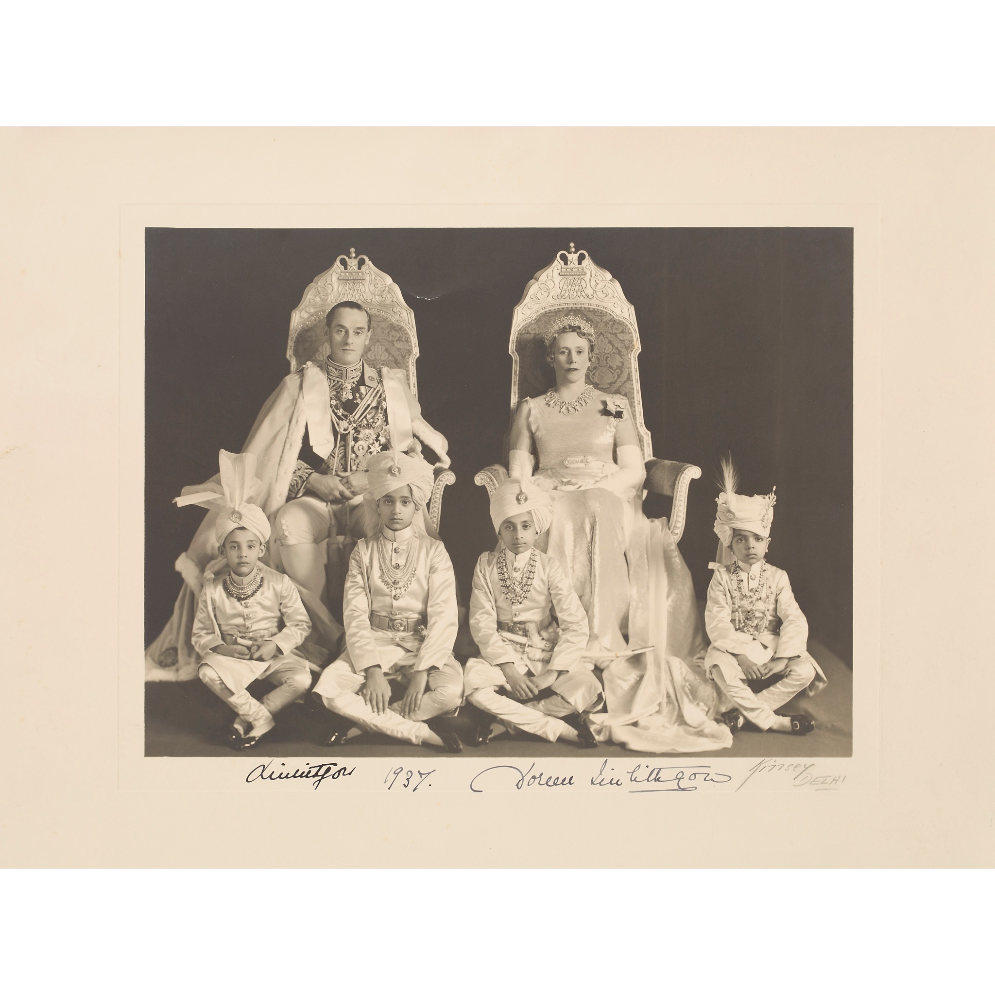 Victor Hope, 2nd Marquess of Linlithgow & Doreen, Marchioness of Linlithgow