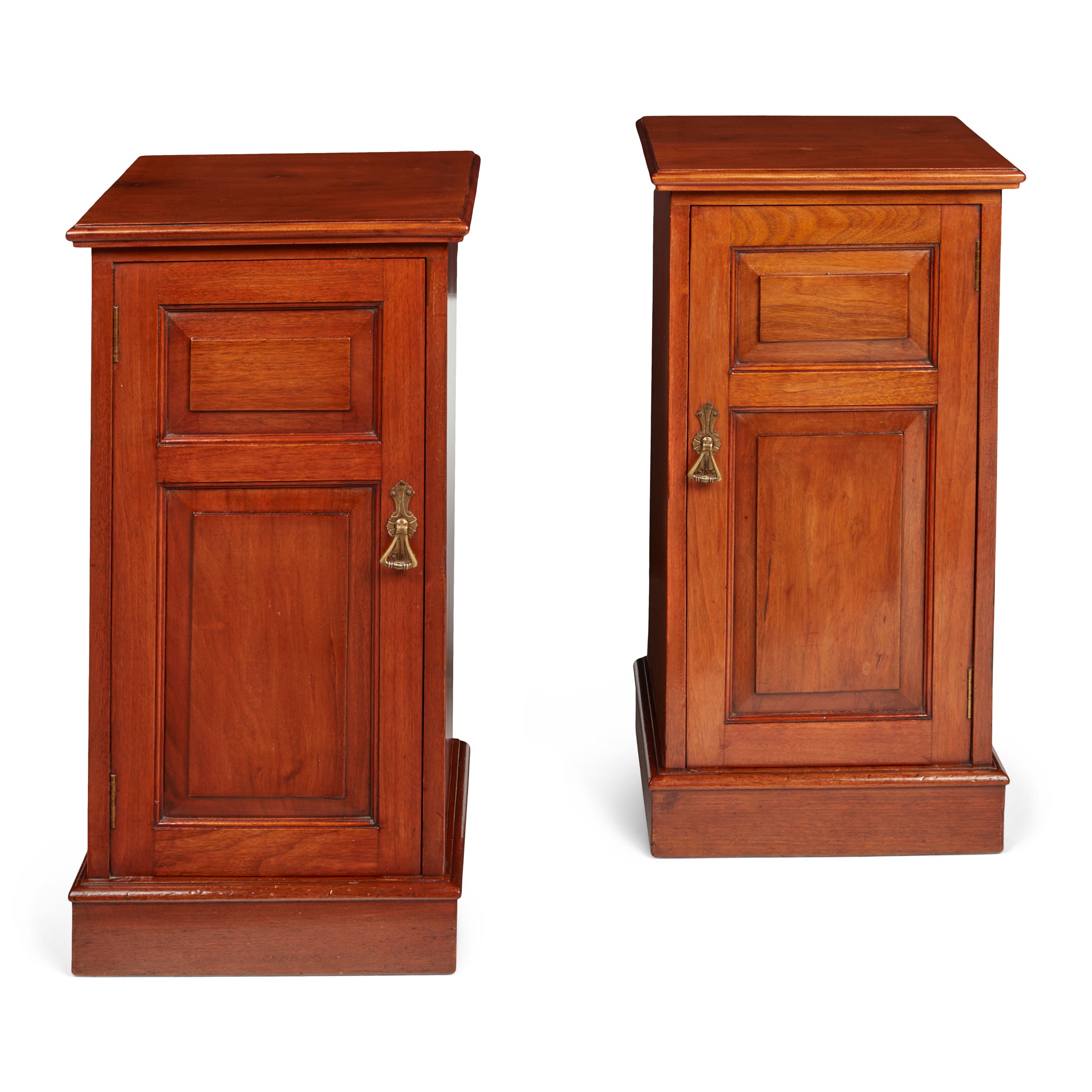 PAIR OF VICTORIAN MAHOGANY BEDSIDE CABINETS