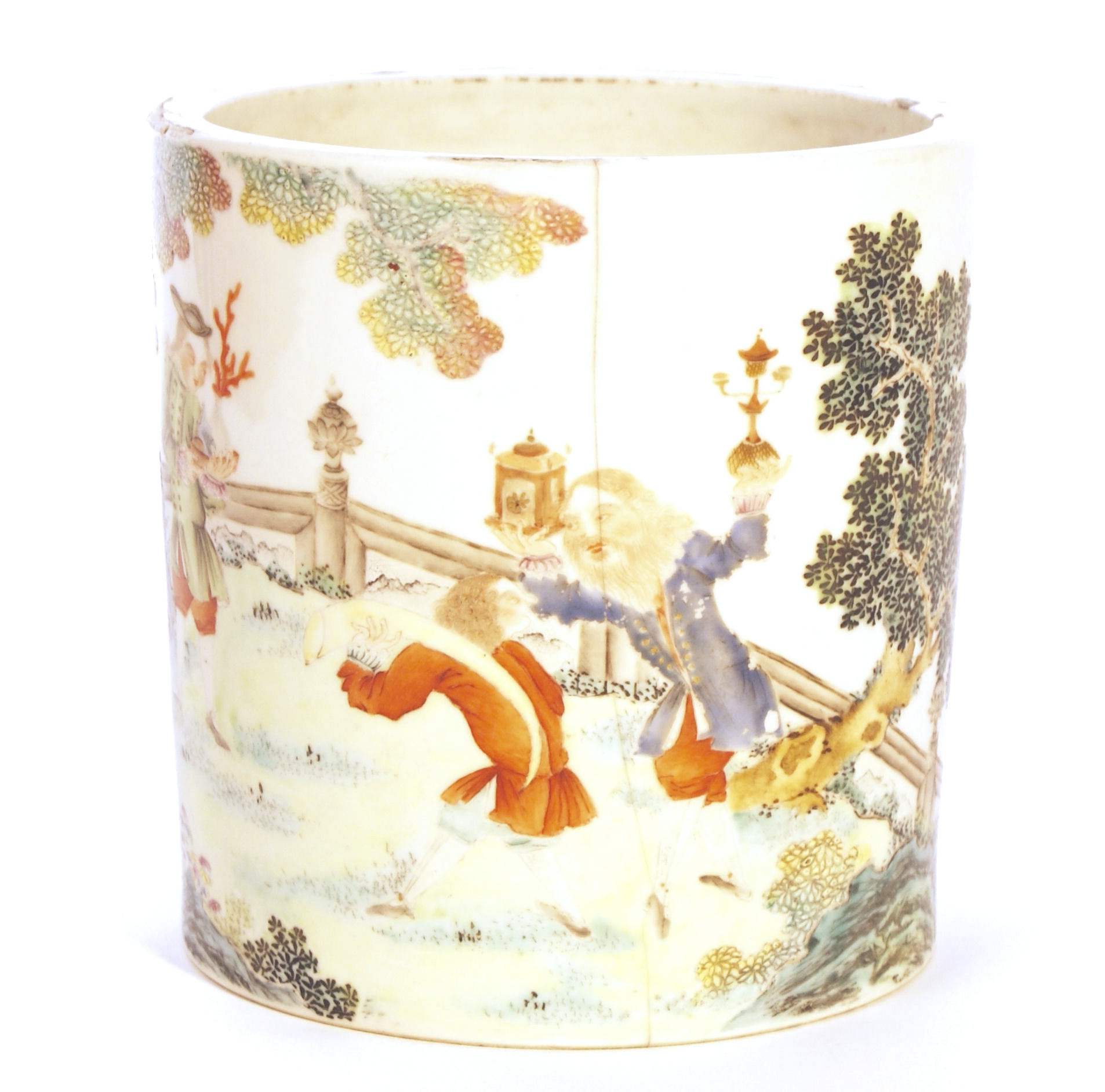 CHINESE FAMILLE VERTE CYLINDRICAL BRUSH POT