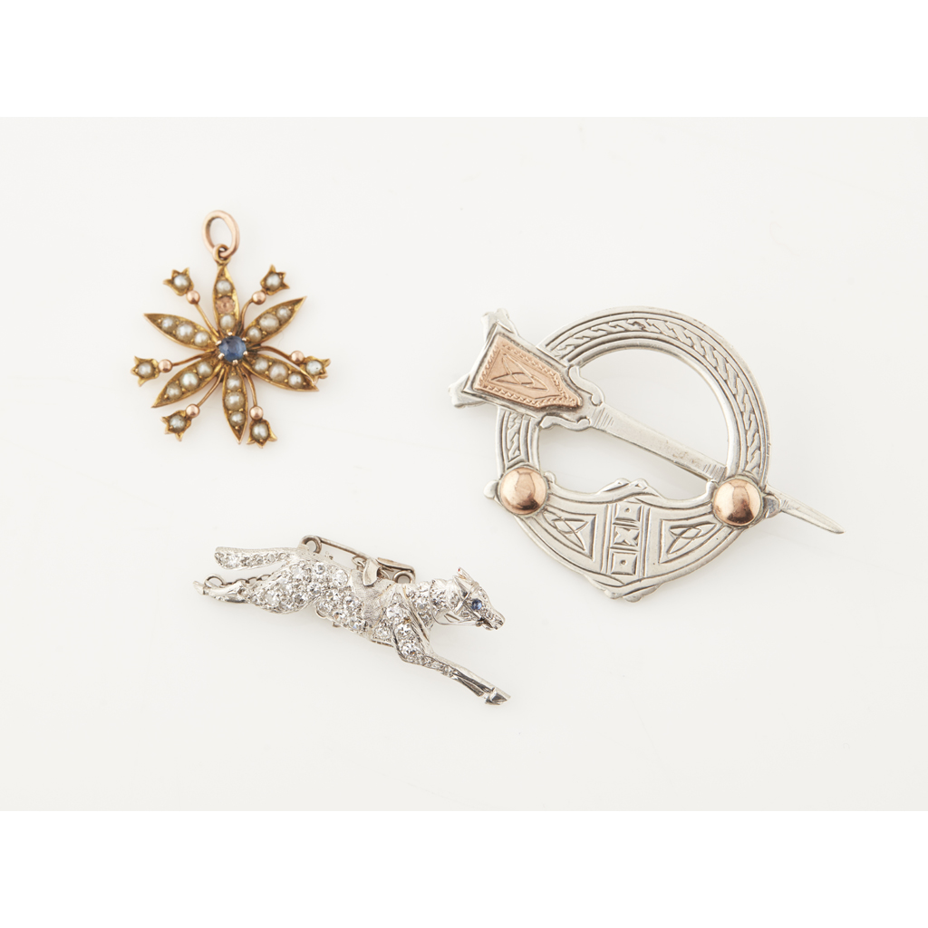 A diamond set brooch