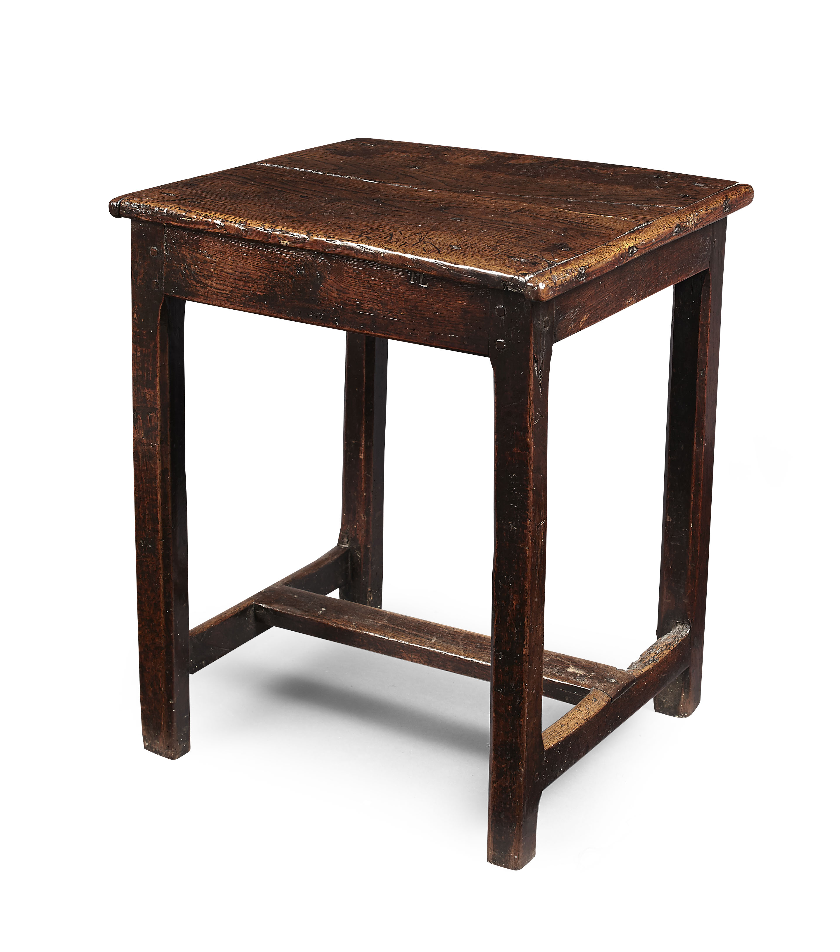 SMALL OAK SIDE TABLE