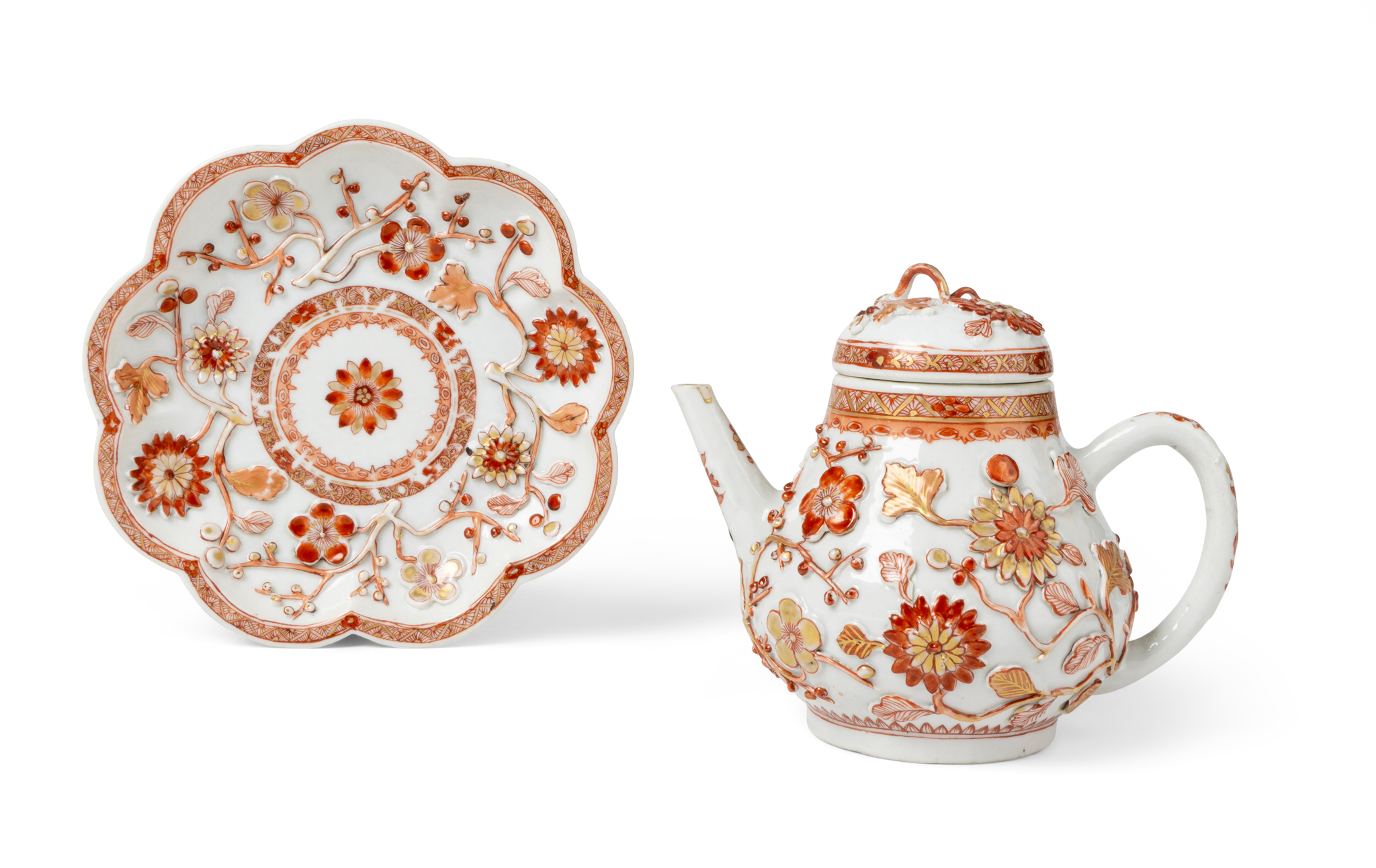 CHINESE EXPORT ROUGE-DE-FER TEAPOT, WITH COVER AND STAND