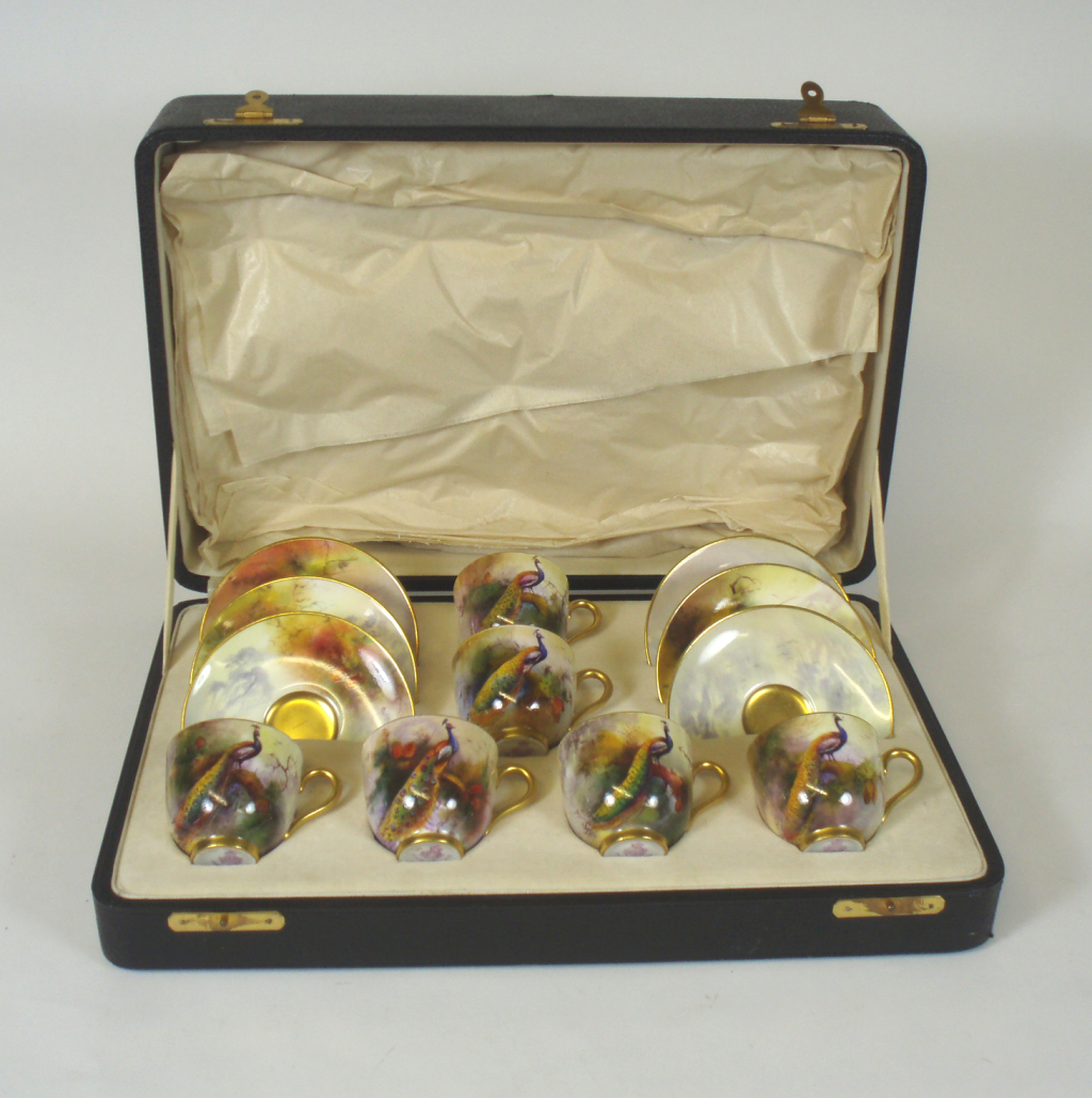 ROYAL WORCESTER MATCHED CASED SIX PIECE COFFEE SET