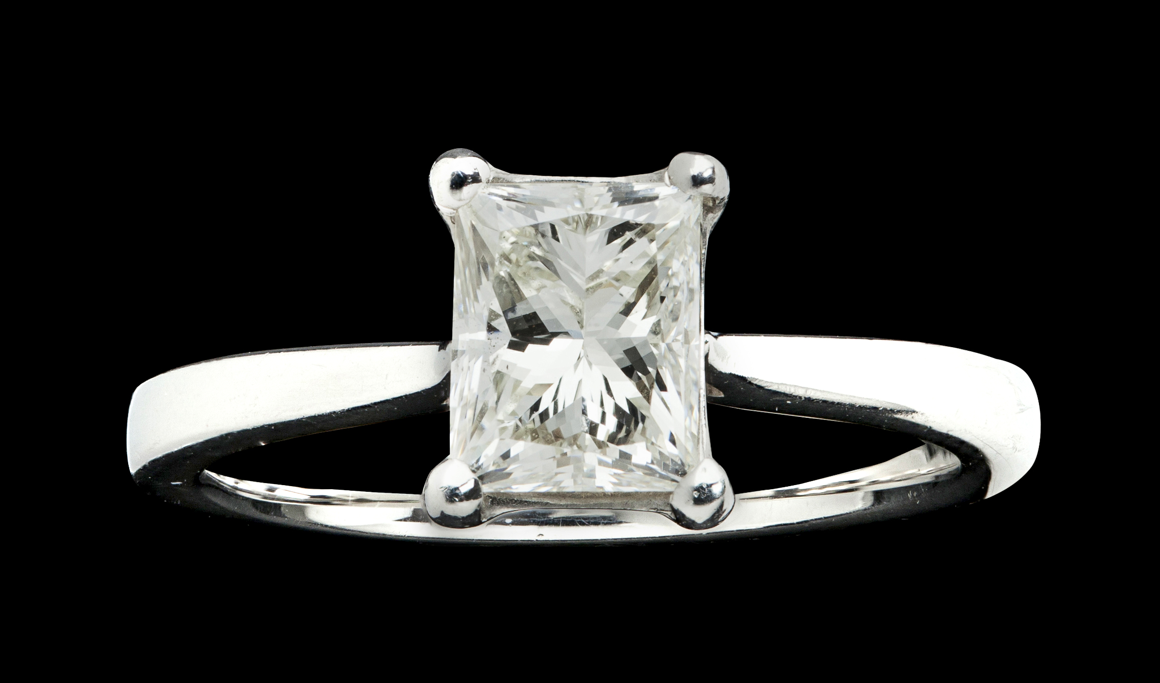 A single stone diamond ring