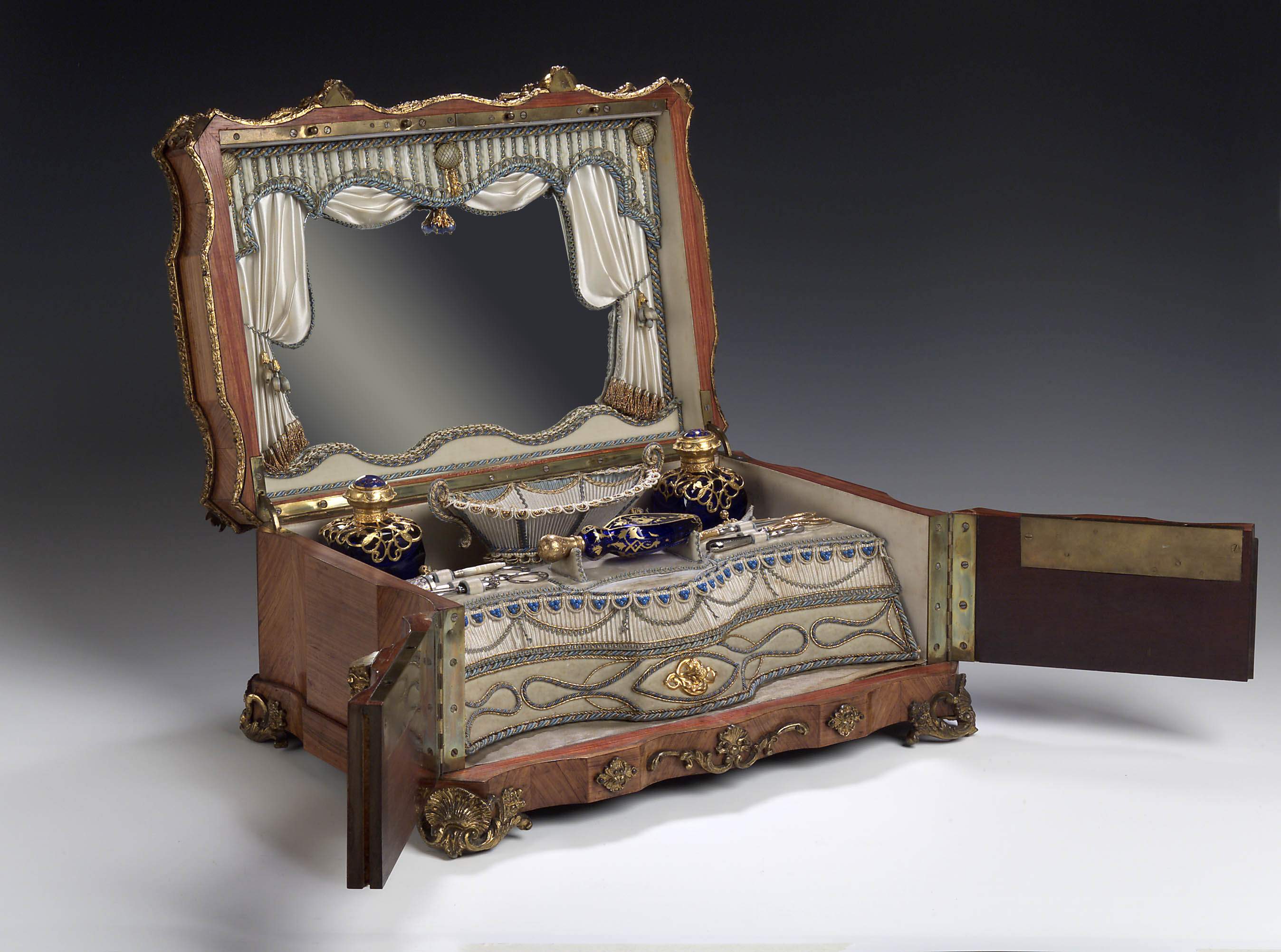 A late 19th century Louis XV style kingwood dressing box