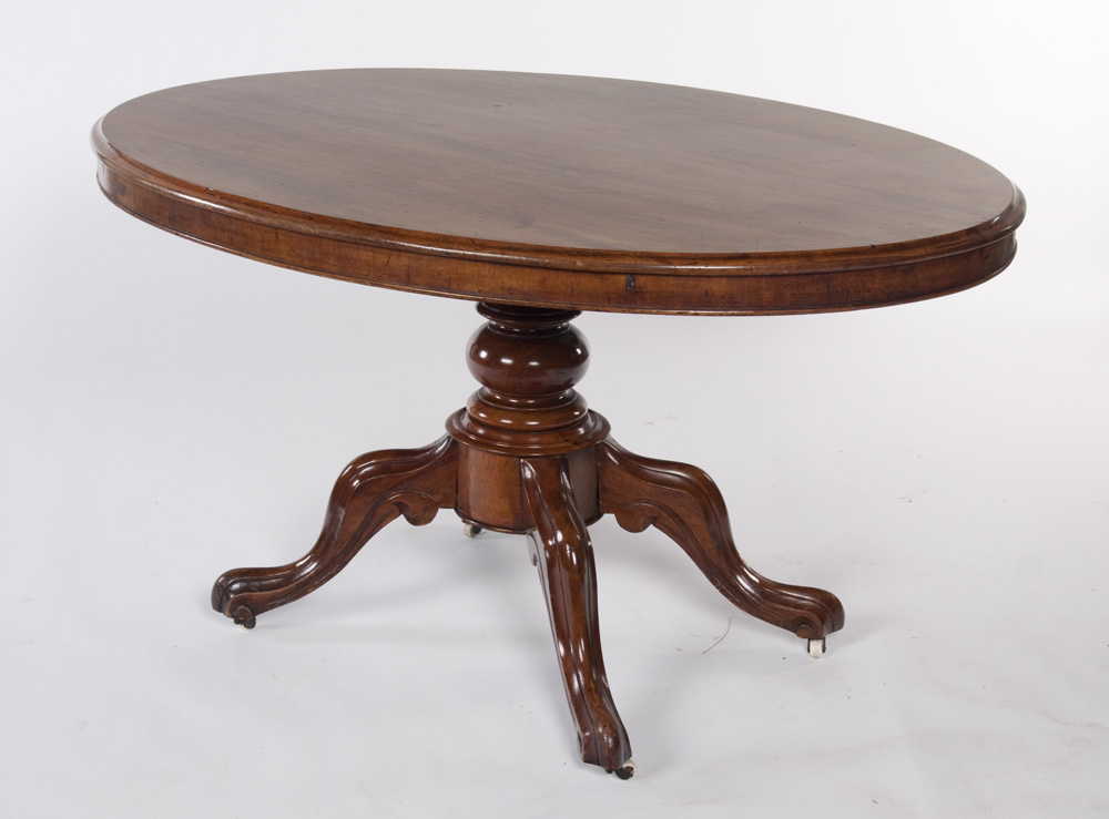 A Victorian mahogany loo table