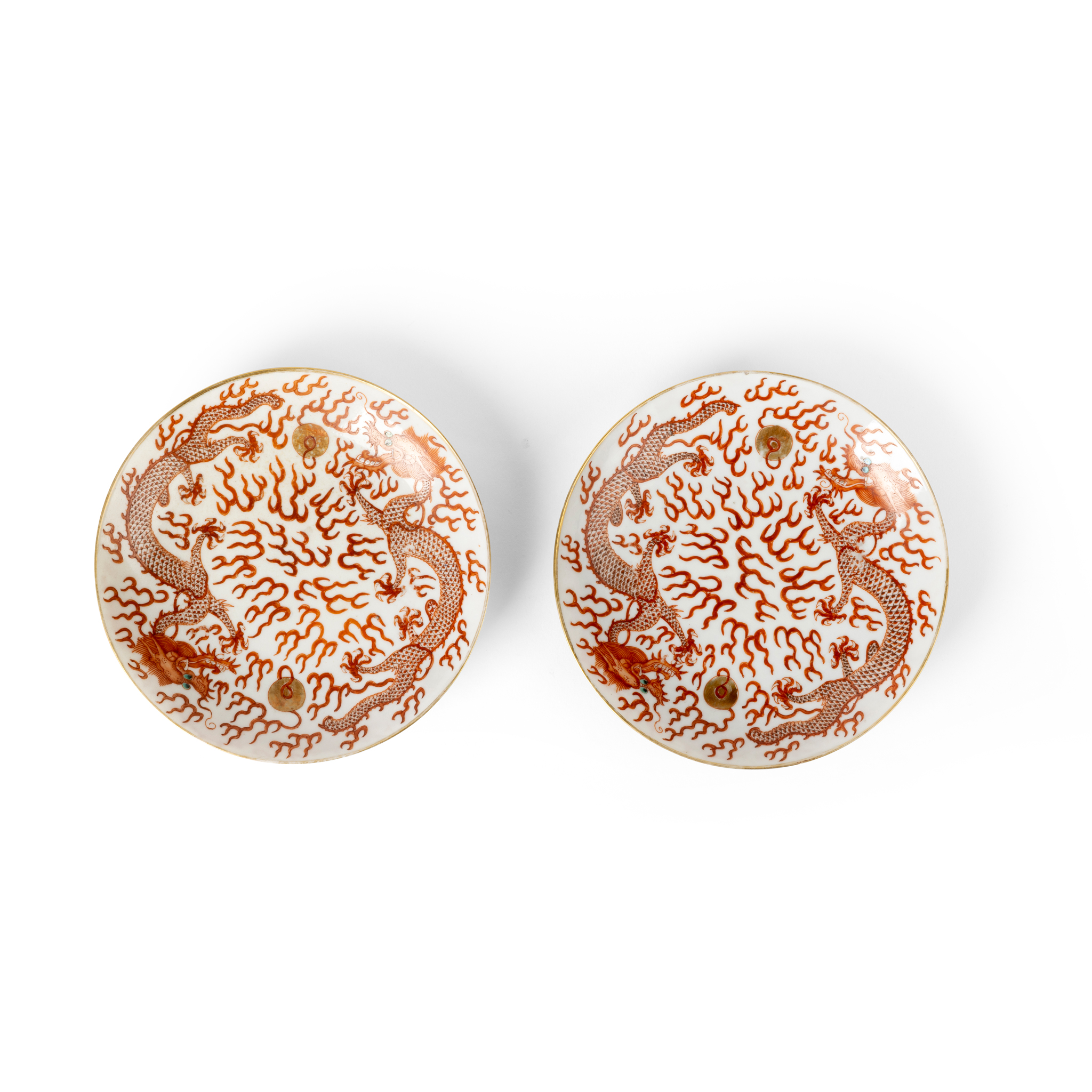PAIR OF IRON-RED-DECORATED 'DRAGON' PLATES