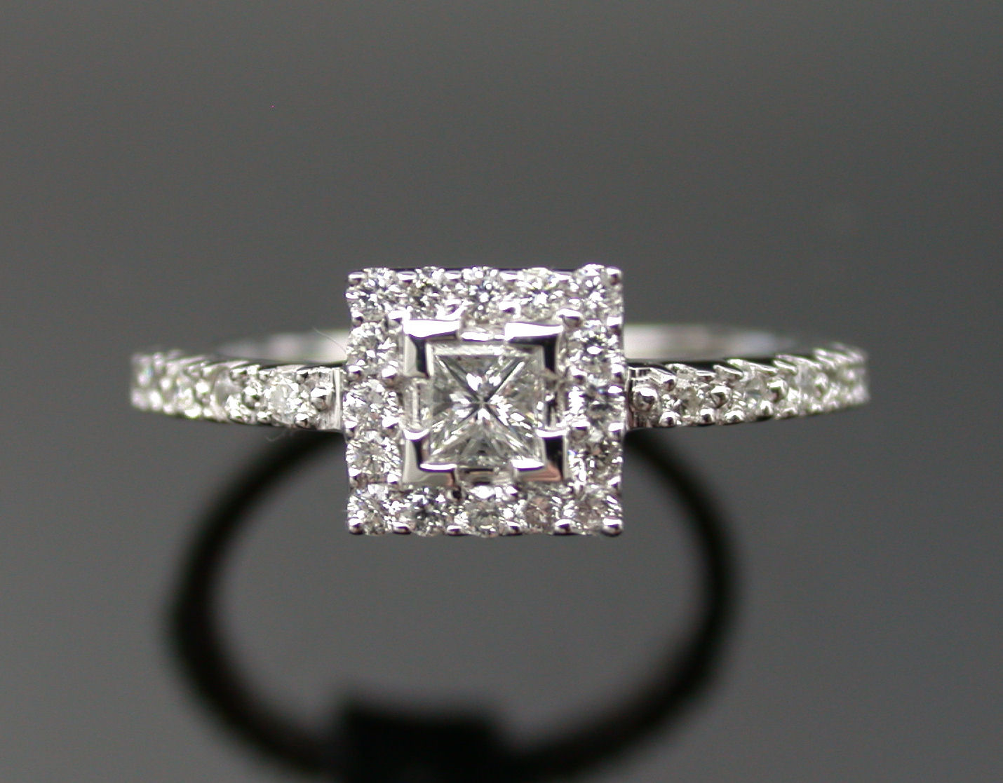 A diamond cluster ring,