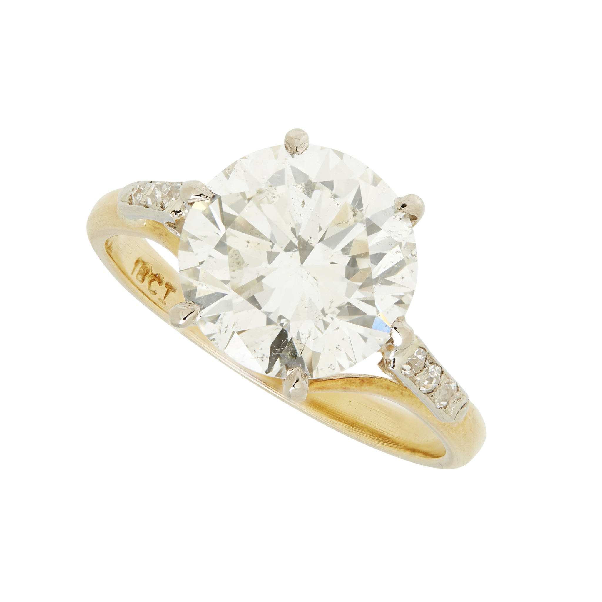 A single stone diamond ring