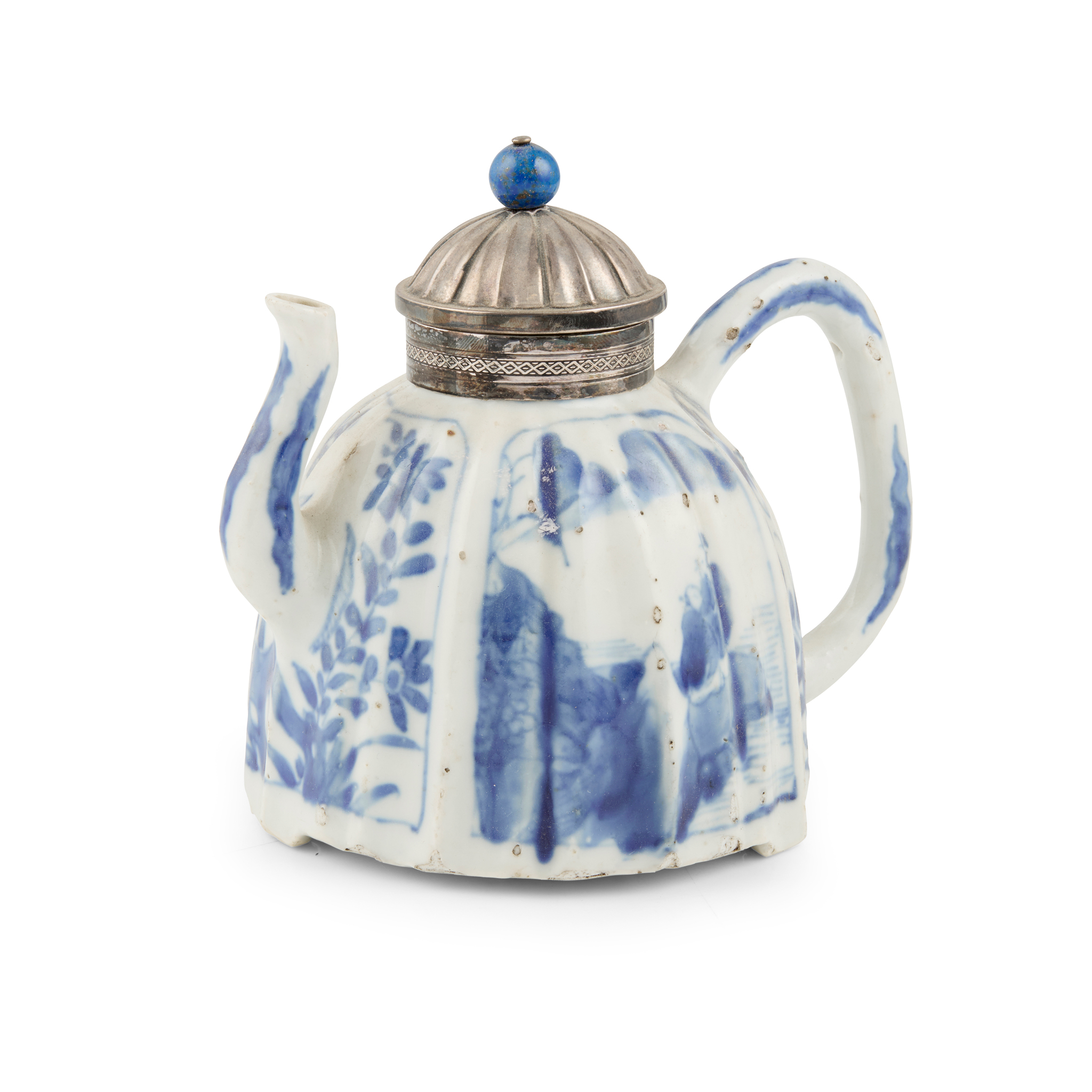 CHINESE BLUE AND WHITE TEAPOT