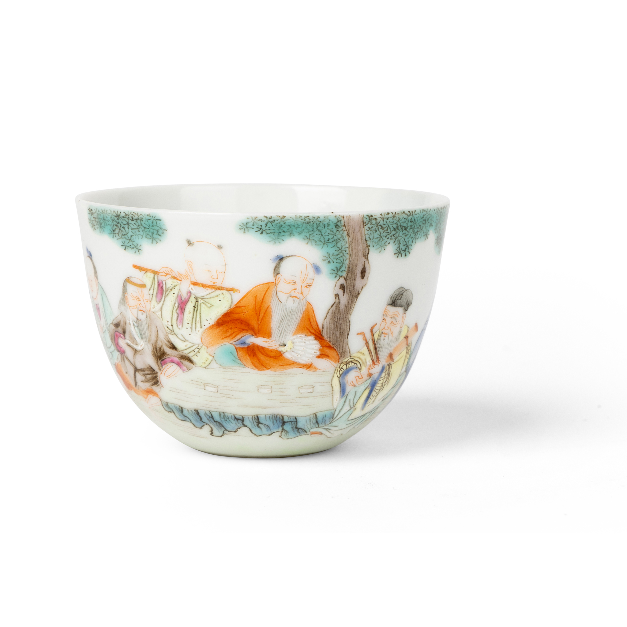 CHINESE FAMILLE ROSE 'EIGHT IMMORTALS' CUP