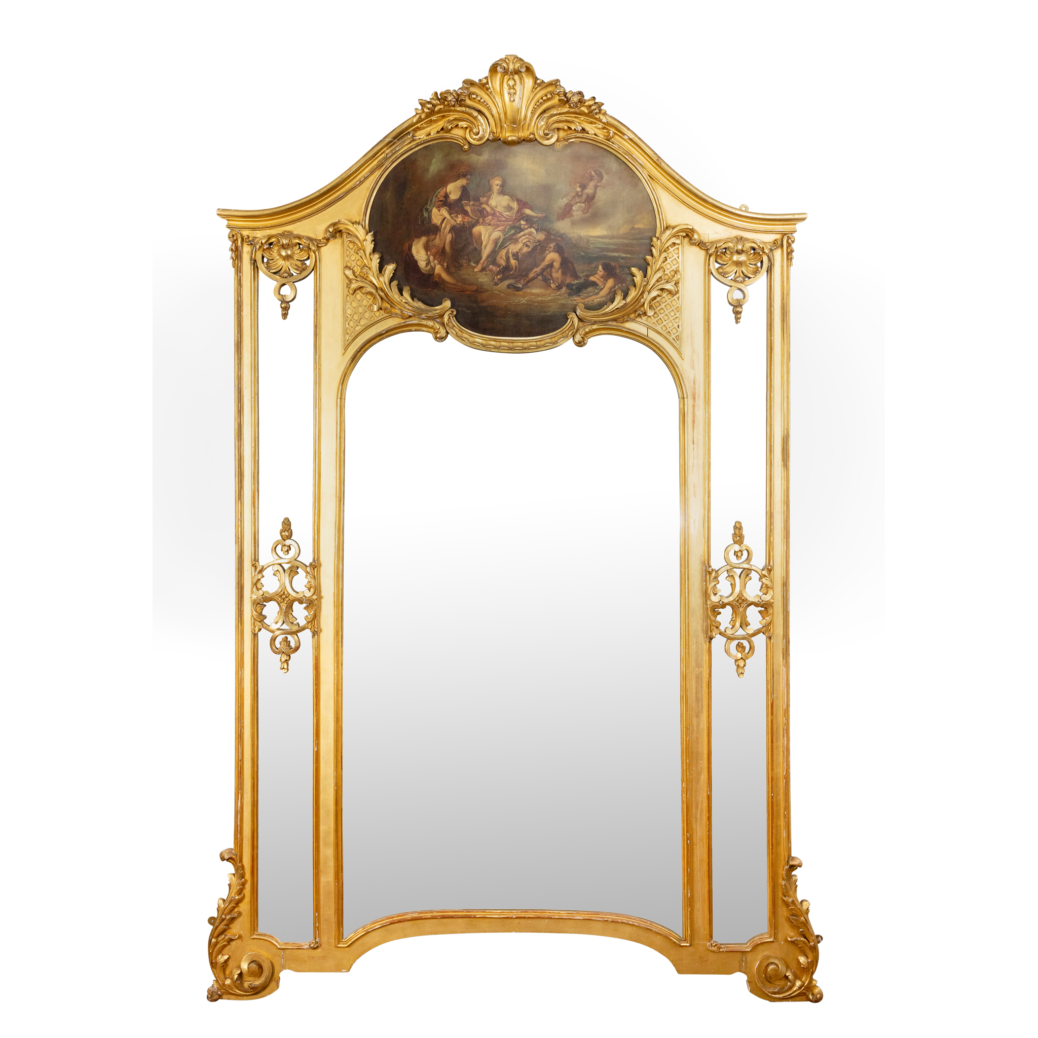 A FRENCH GILTWOOD WALL MIRROR
