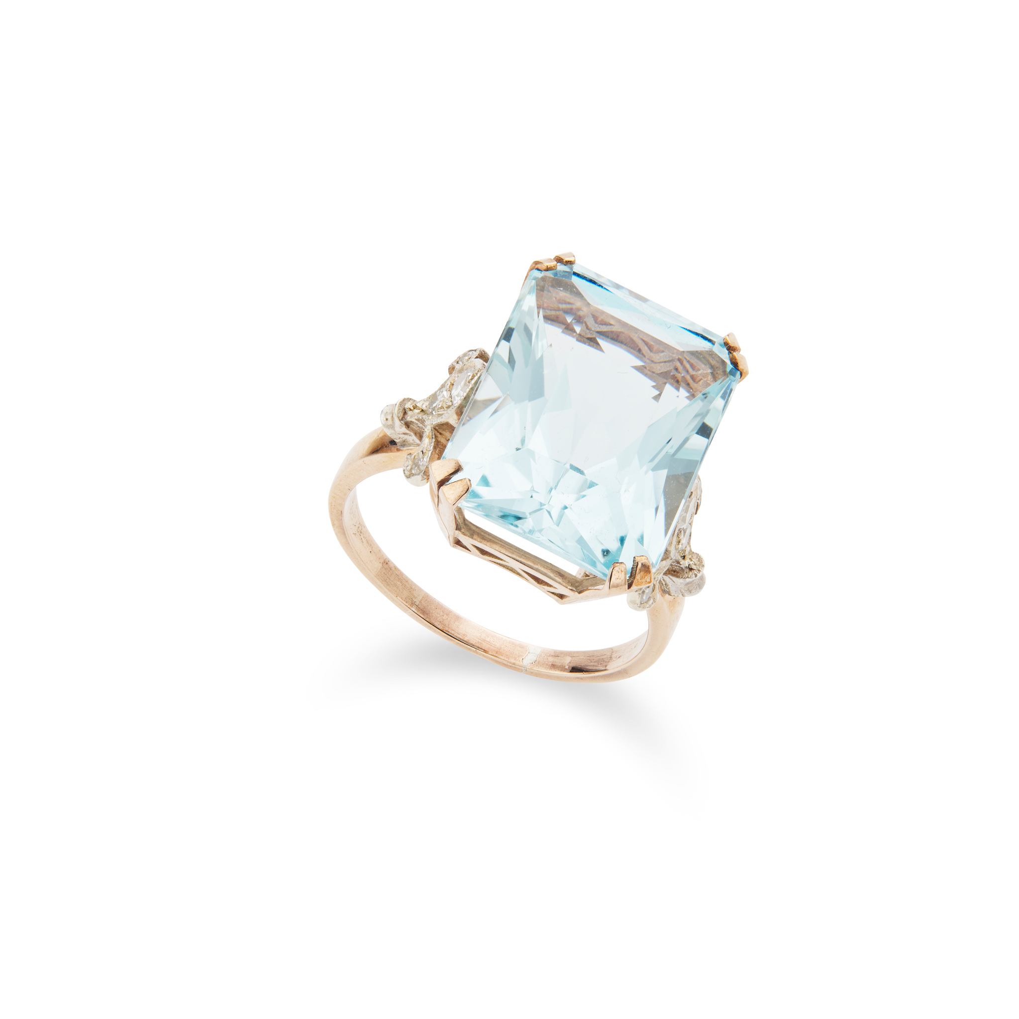 An aquamarine and diamond fleur-de-lys ring