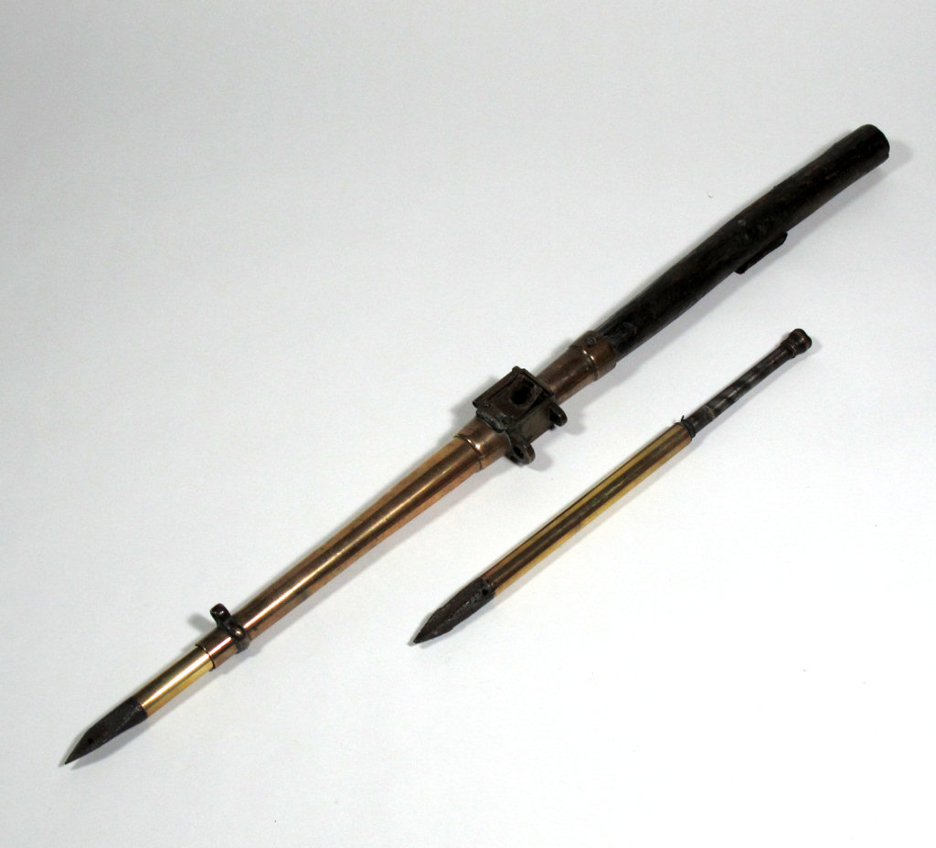 SCARCE ENGLISH BRASS MOUNTED HARPOON LANCE