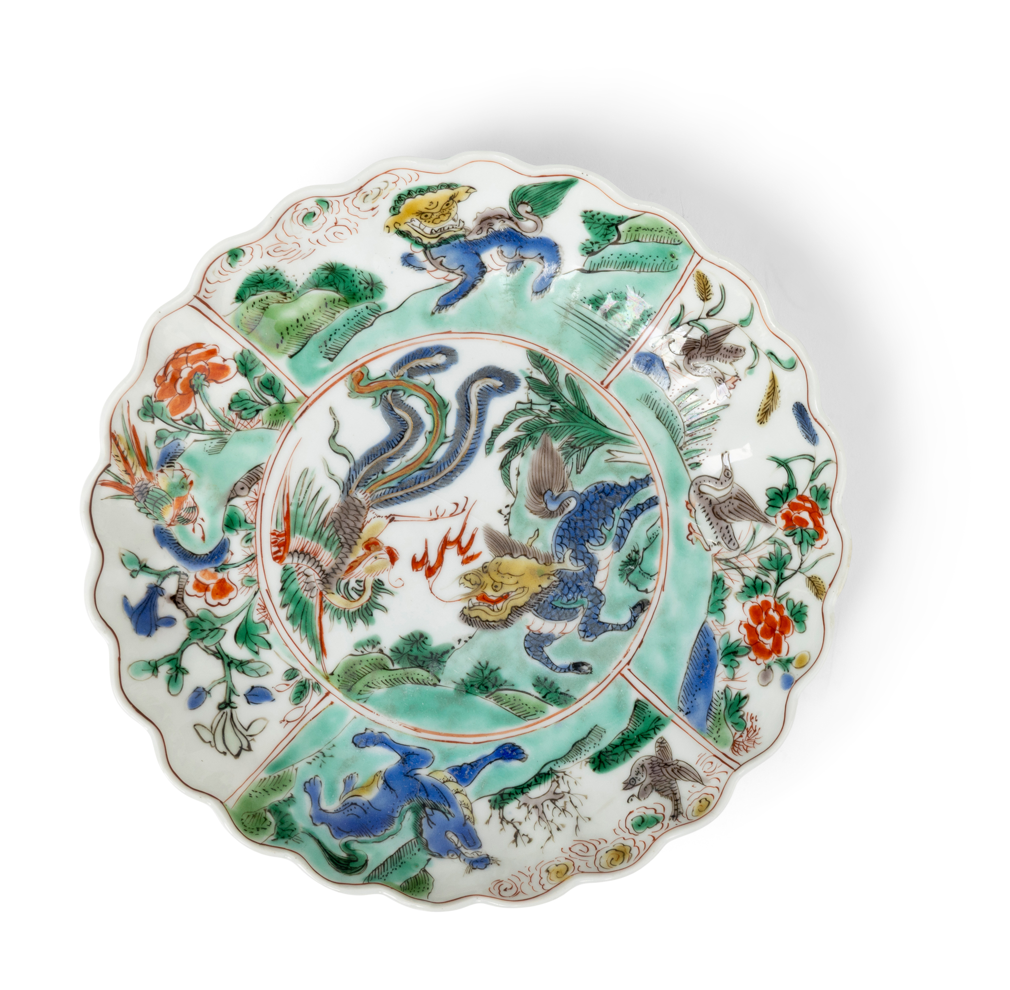 CHINESE FAMILLE VERTE 'QILIN AND PHOENIX' DISH