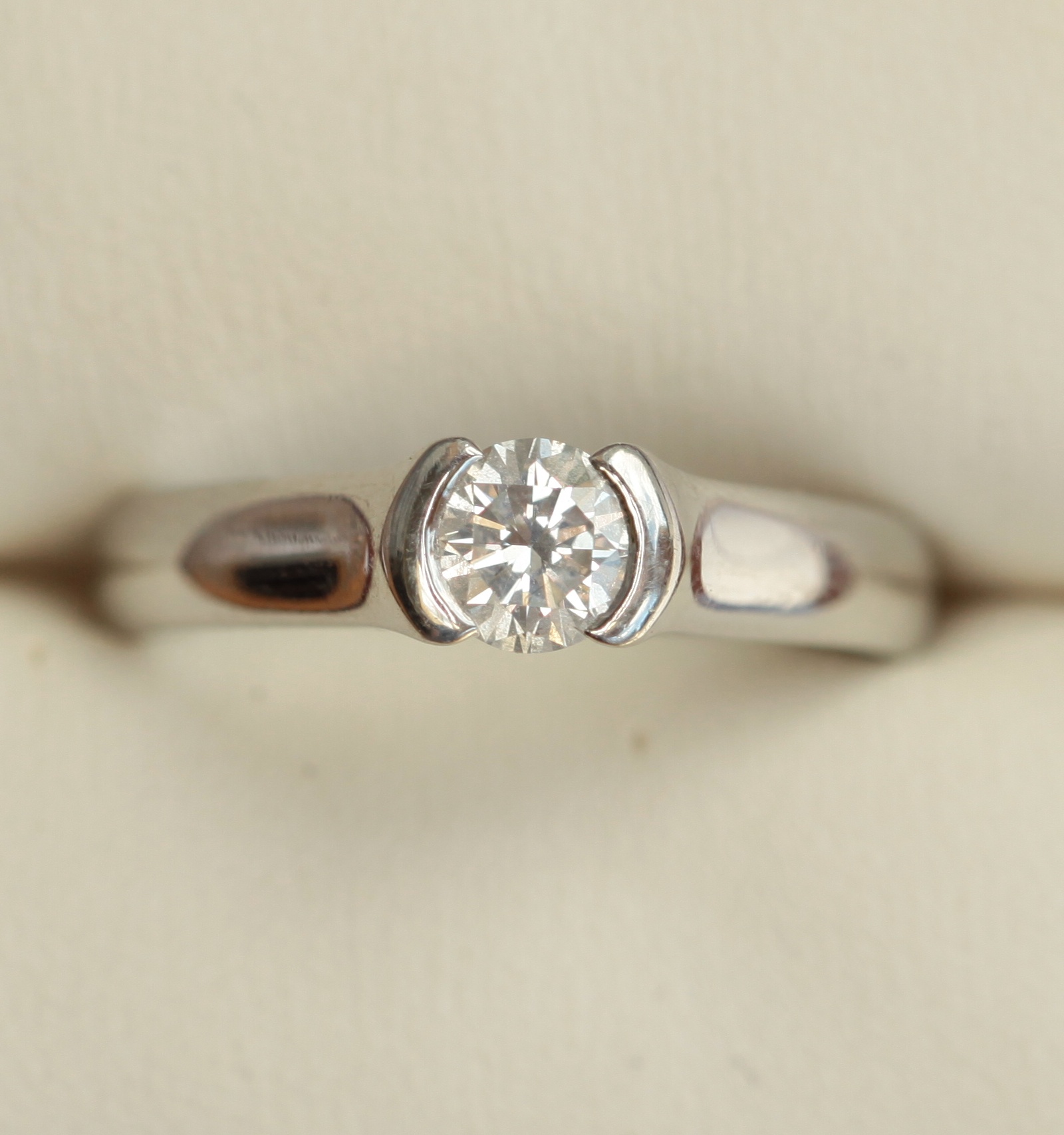 A single stone diamond ring