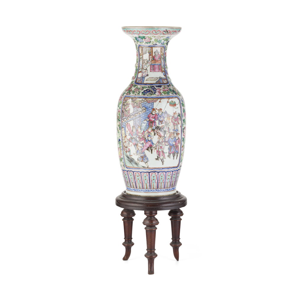 LARGE CANTON FAMILLE ROSE VASE