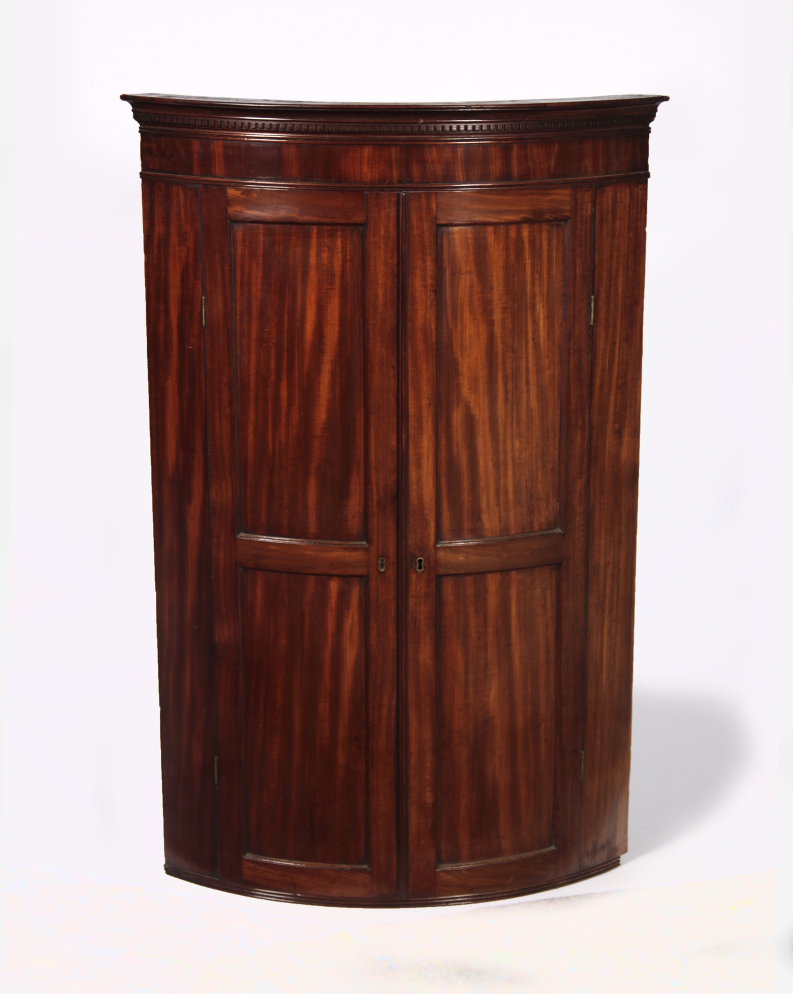 MAHOGANY BOW FRONT HANGING CORNER CABINET