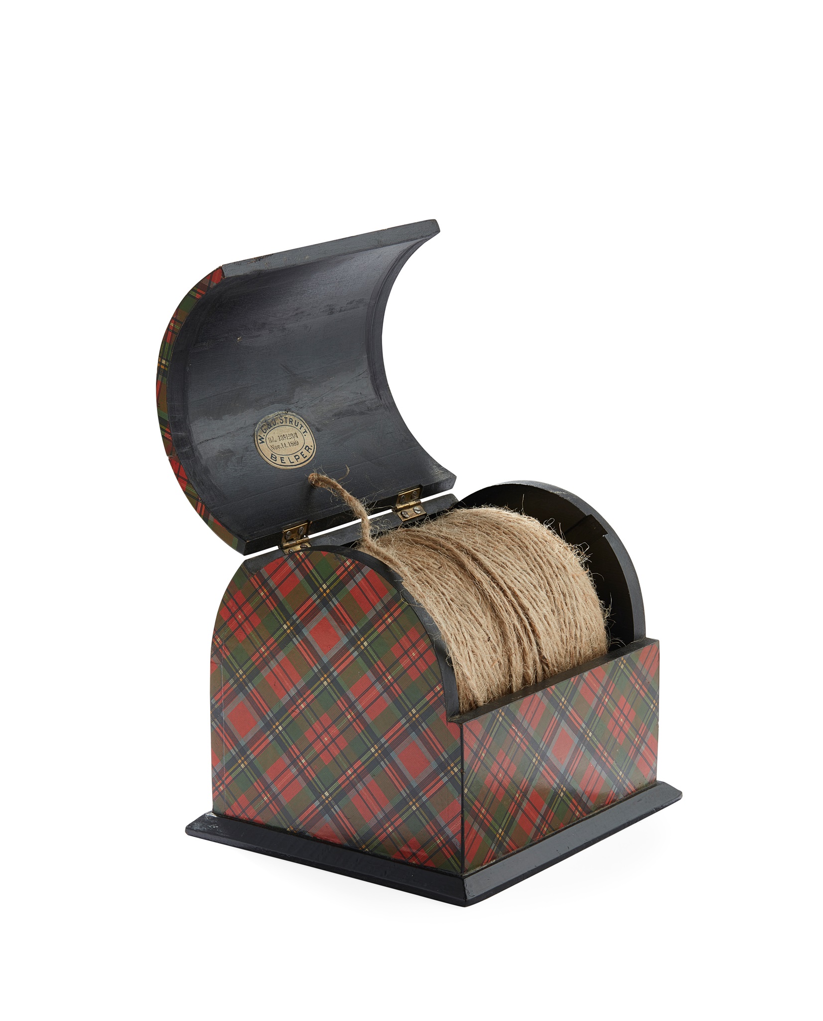 A SCARCE MAUCHLINE TARTANWARE STRING BOX