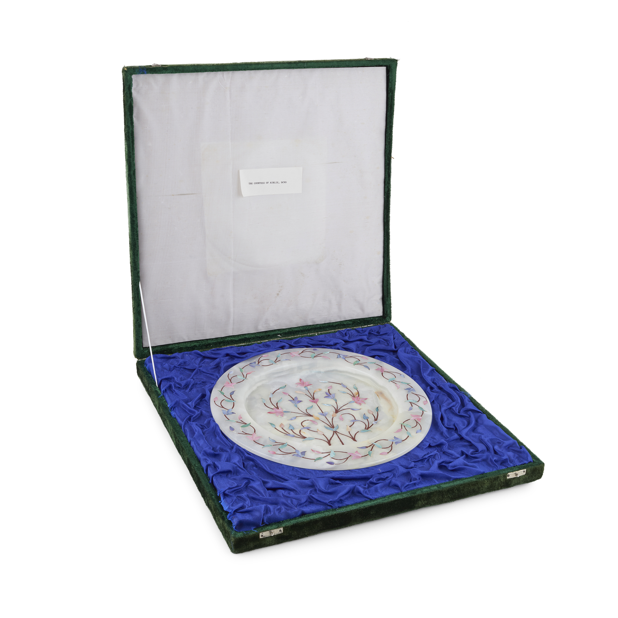 A 20TH CENTURY INDIAN ALABASTER PRESENTATION PLATE