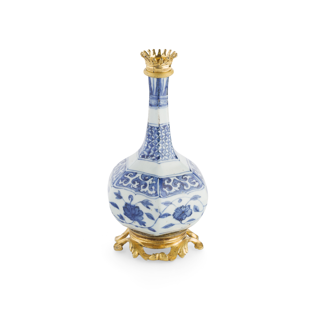 HEXAGONAL BLUE AND WHITE VASE WITH GILT MOUNTS