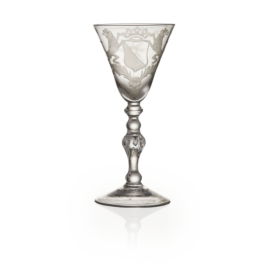 NEWCASTLE ARMORIAL WINE GLASS