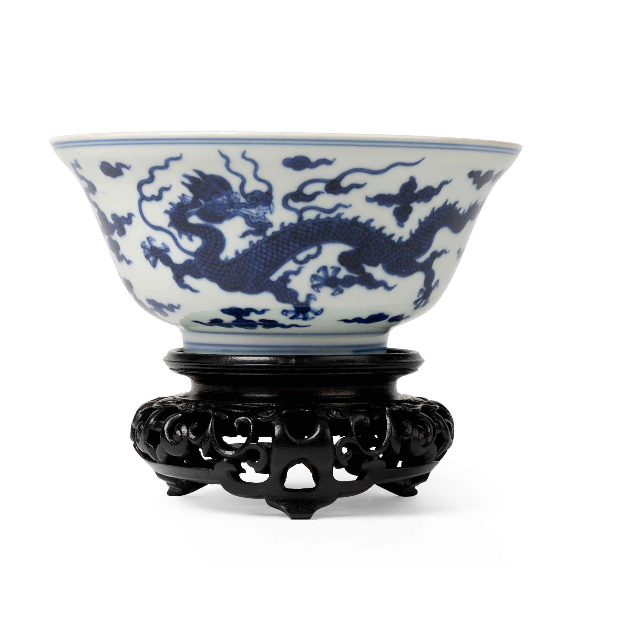 BLUE AND WHITE 'DRAGON' BOWL