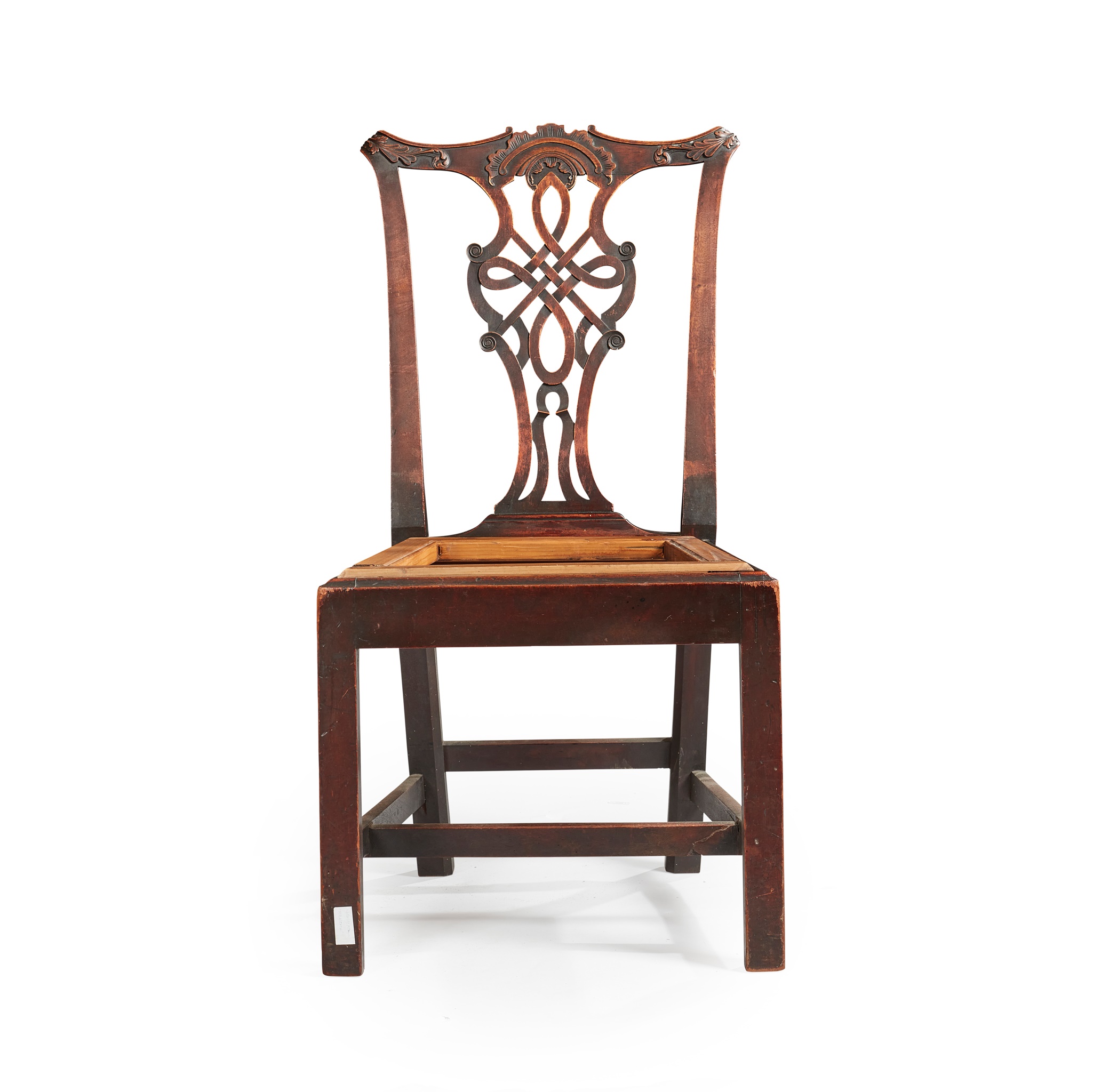 AN EARLY GEORGE III MAHOGANY SIDE CHAIR