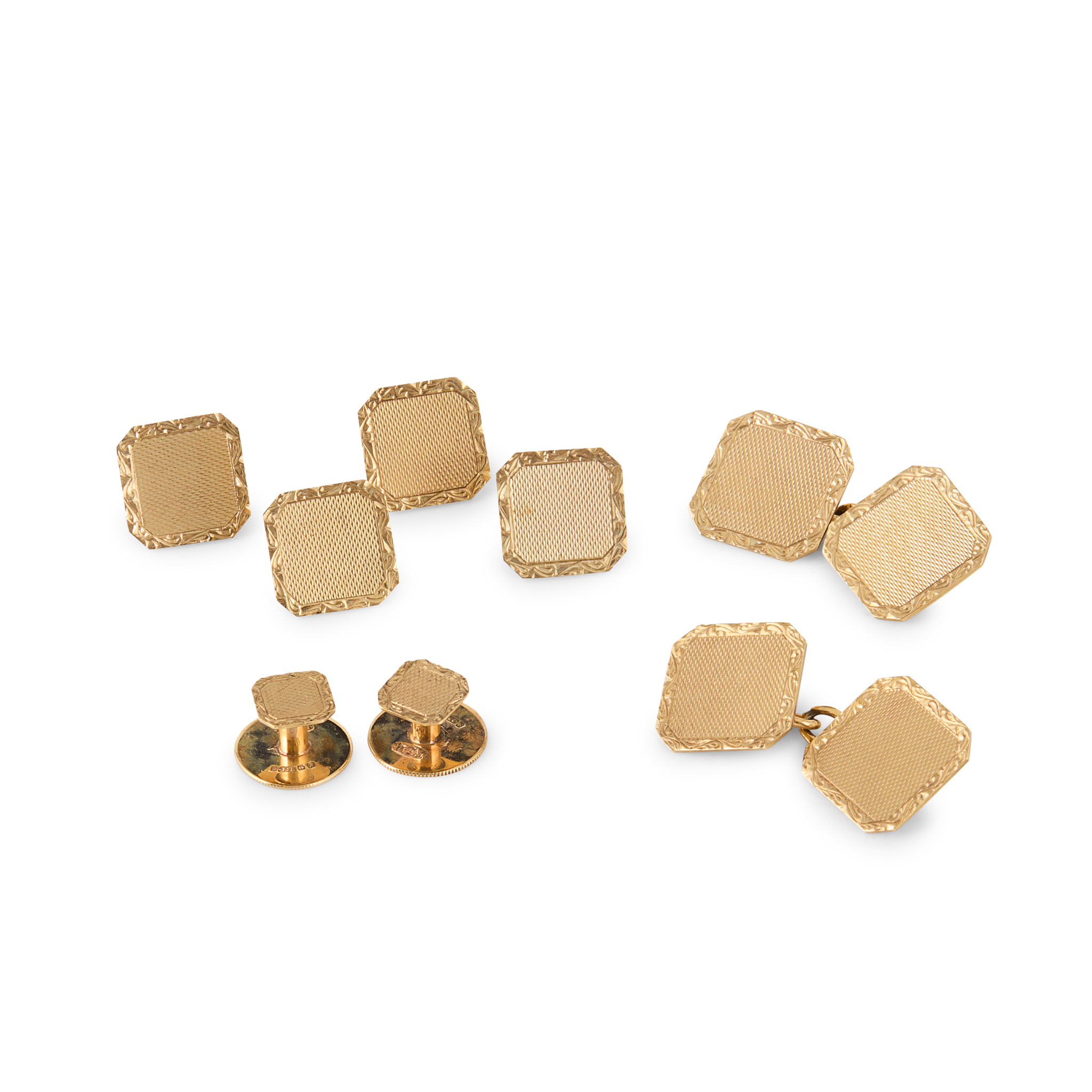 A CASED 9CT GOLD DRESS SET