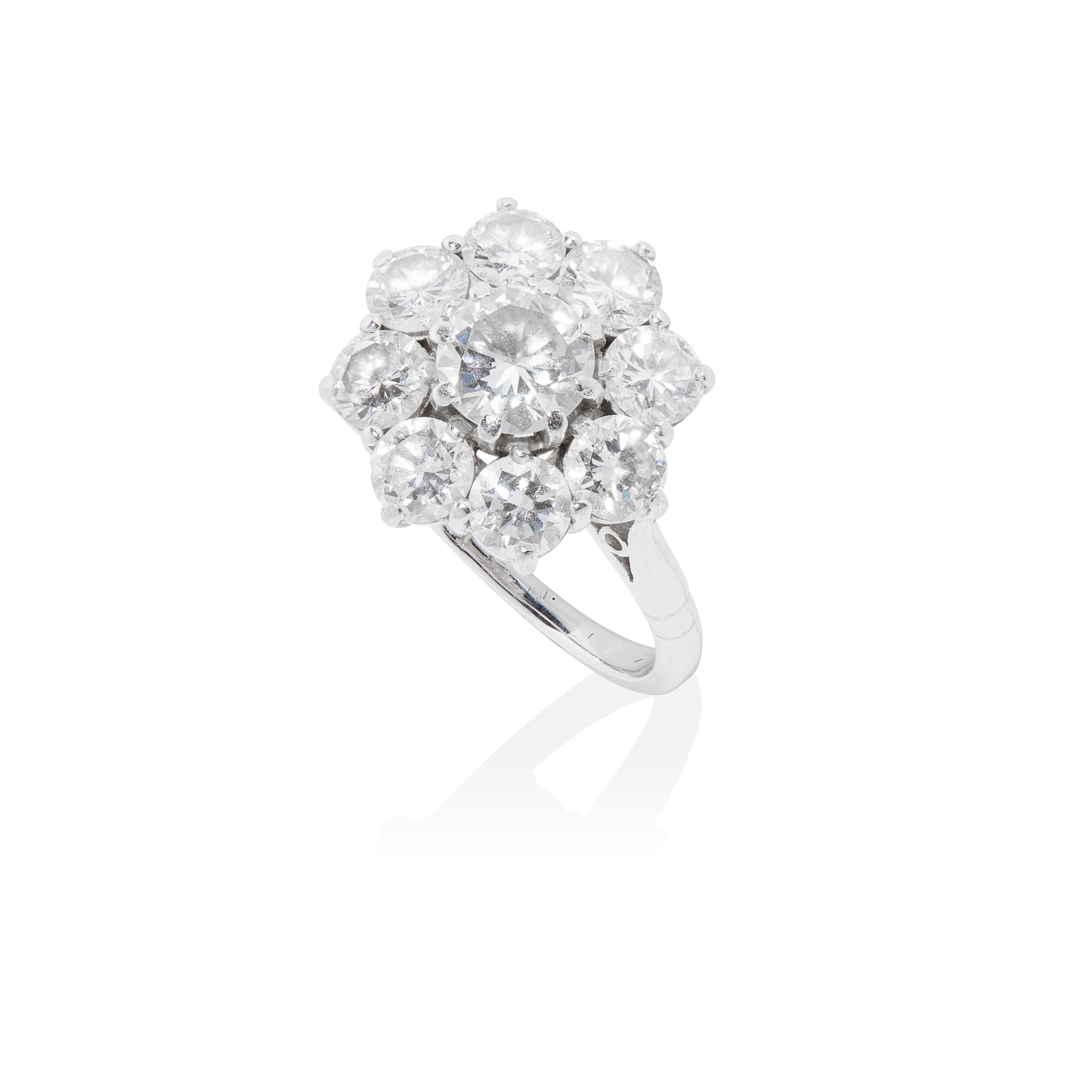 A platinum diamond cluster ring