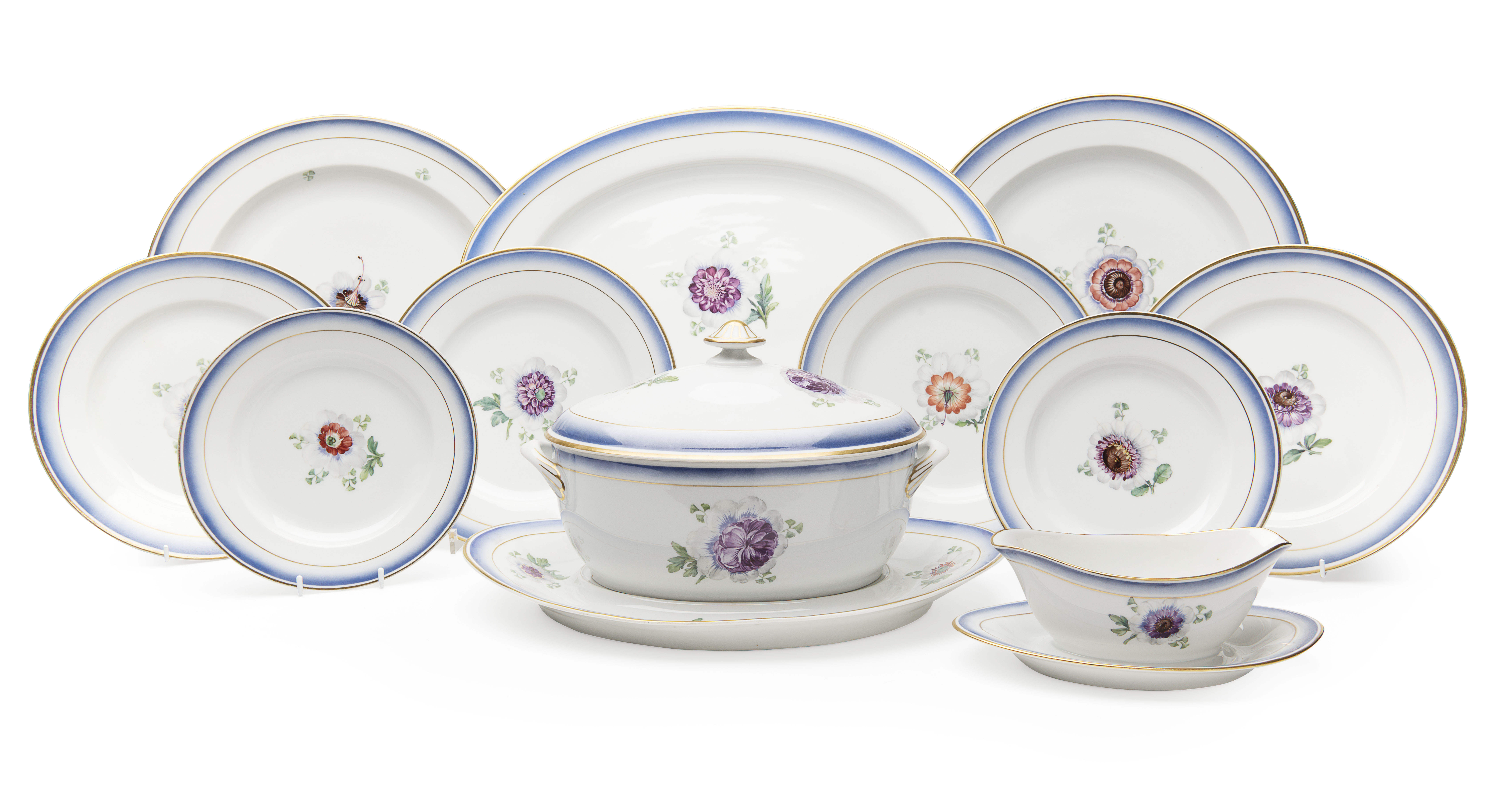 ROYAL COPENHAGEN PART DINNER SERVICE