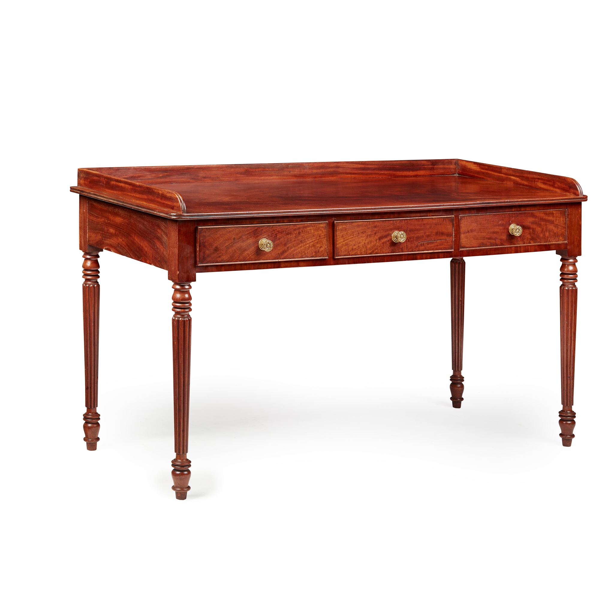 REGENCY MAHOGANY DRESSING TABLE, IN THE MANNER OF GILLOWS