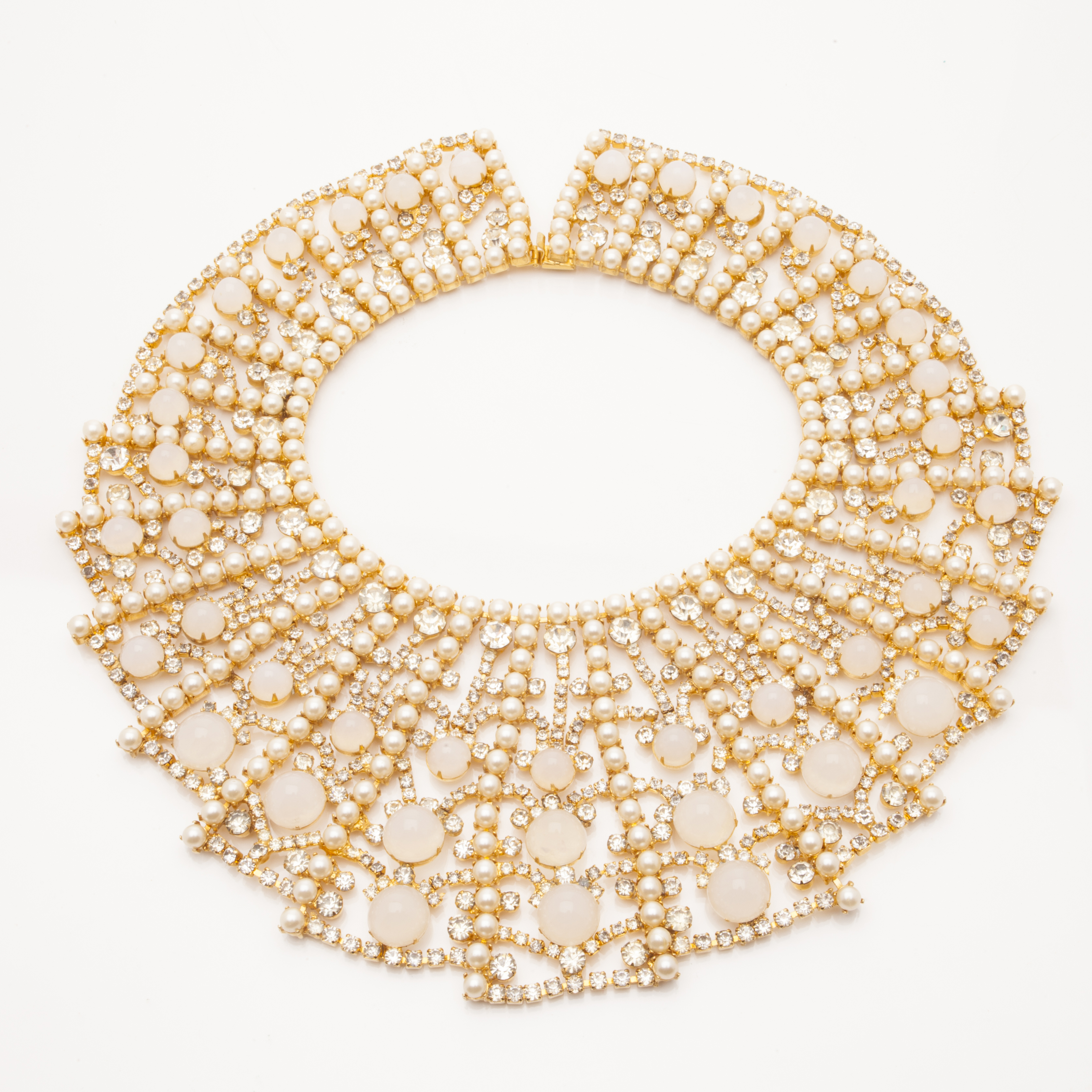 KENNETH J LANE - A faux pearl and past set bib necklace